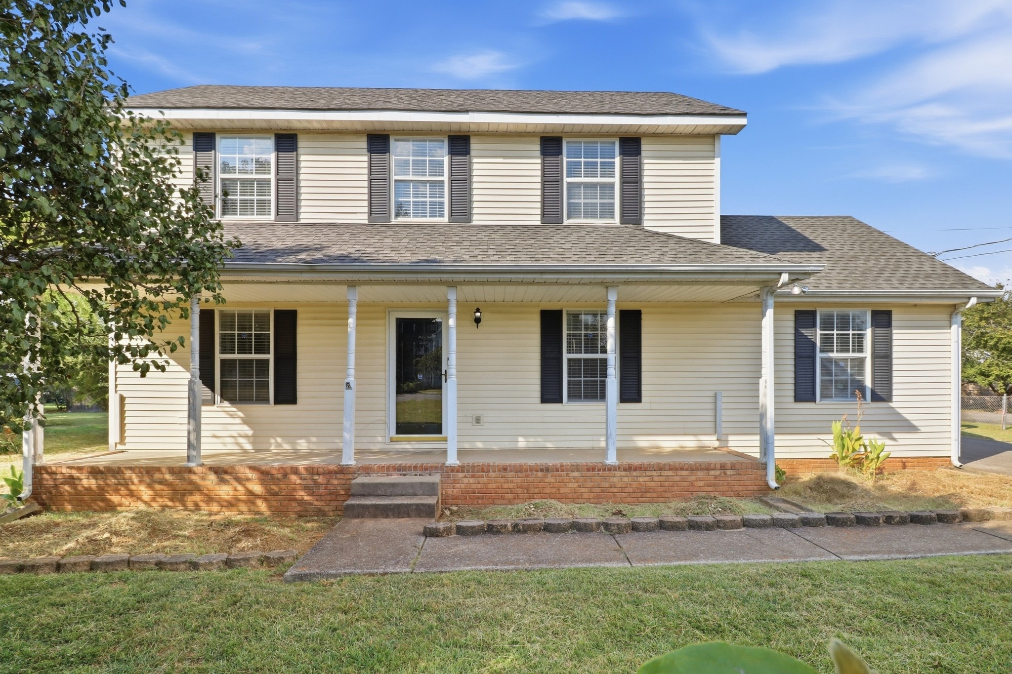 308 Noel Ln