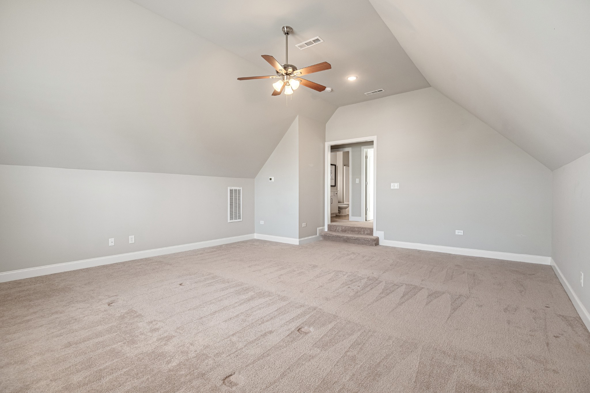 6449 Desmond Ave Property Photo 36