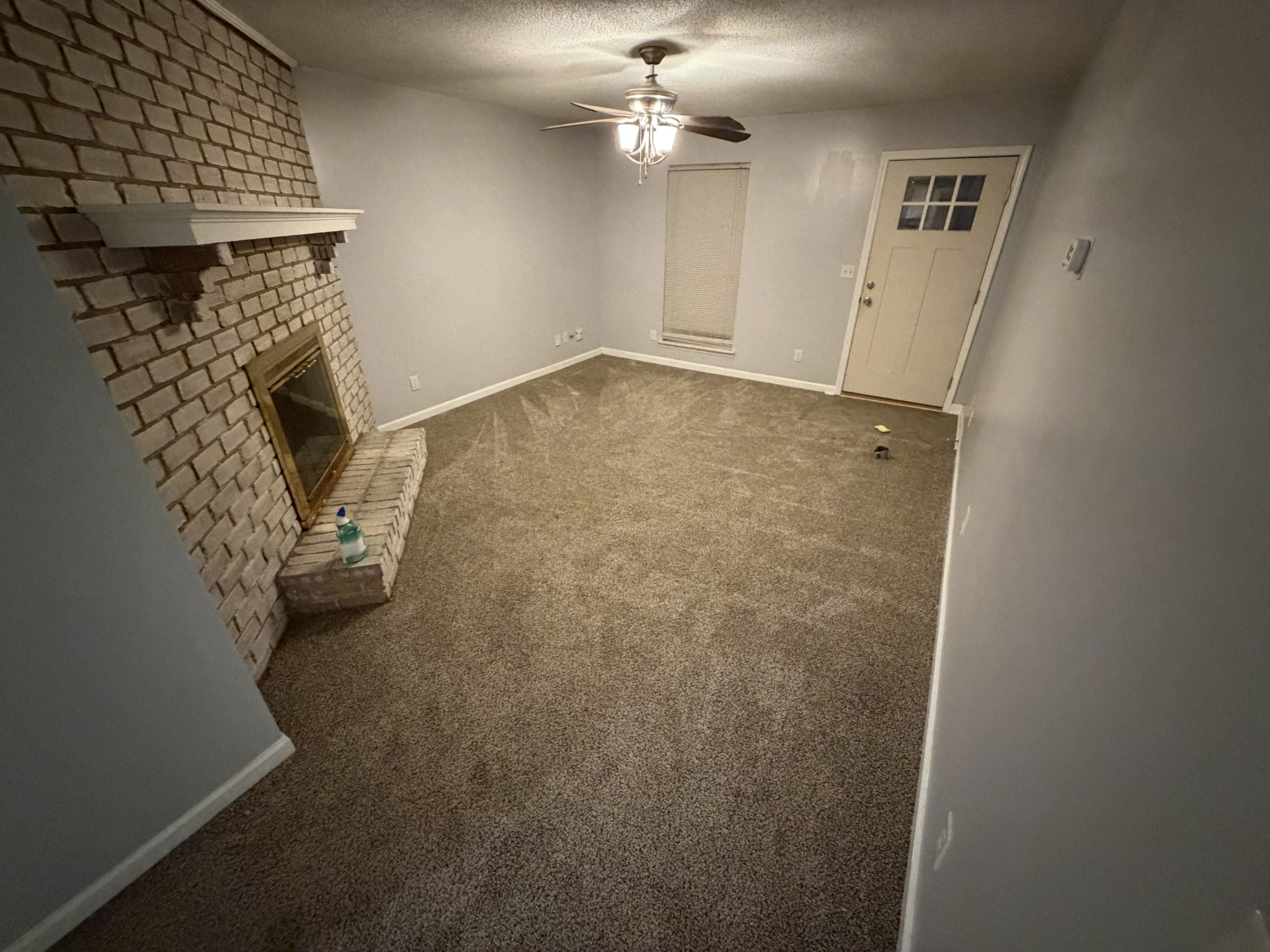 1817 Daisy Ct Property Photo 2