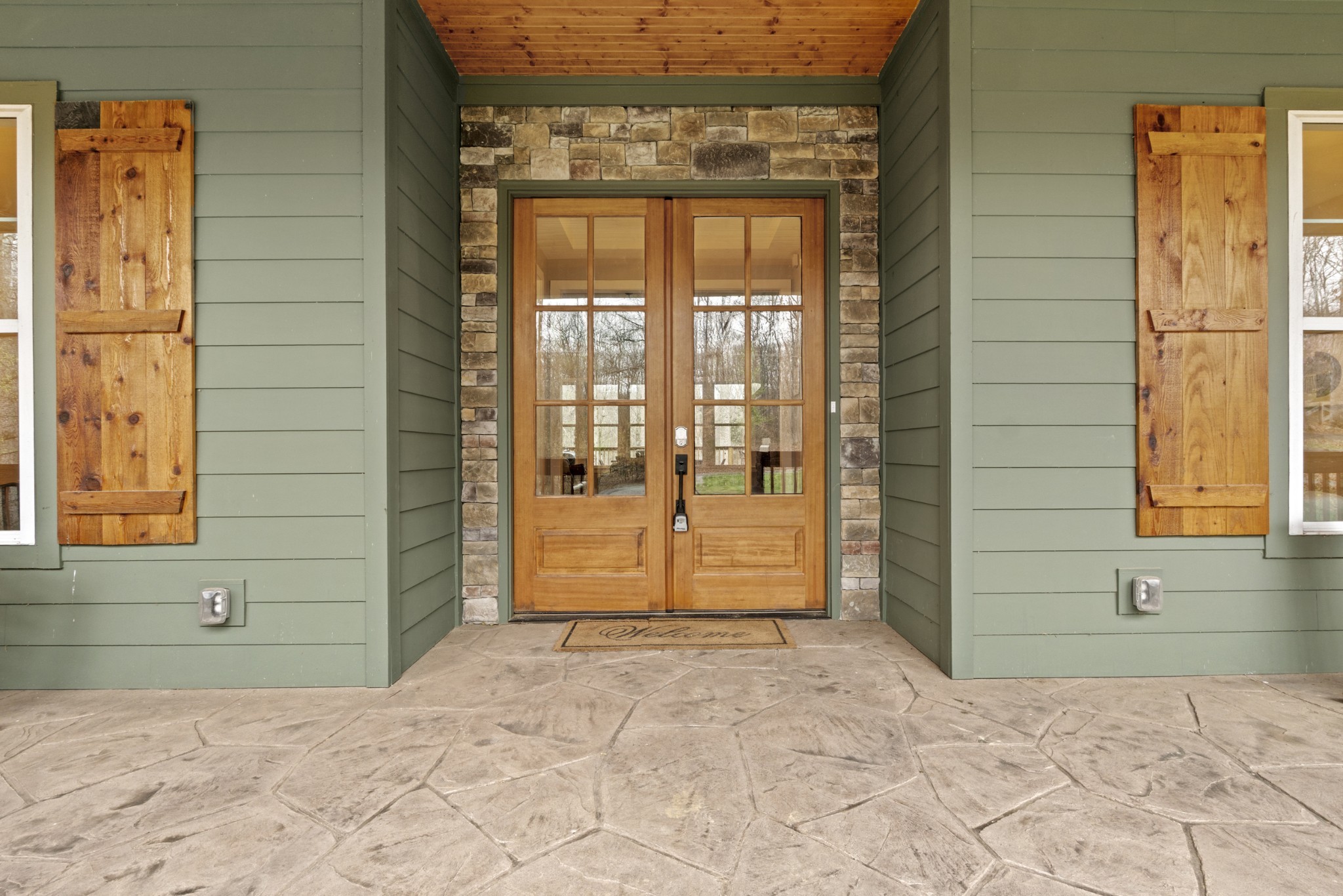 1073 Split Rail Cir Property Photo 9