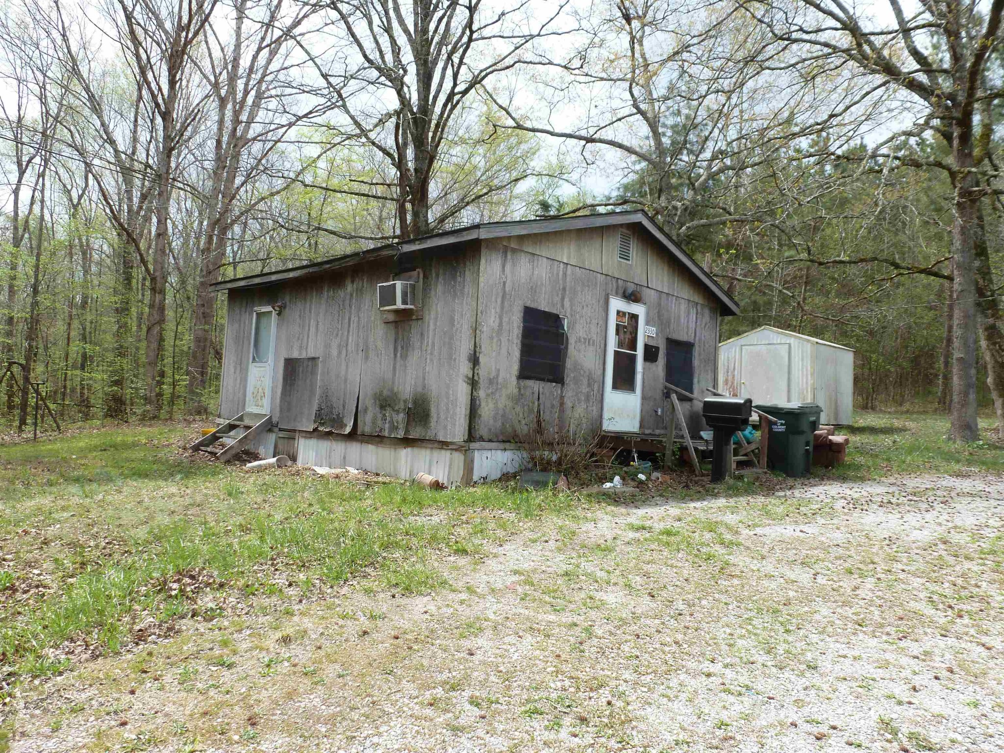 2330 Ligon Springs Rd Property Photo 2