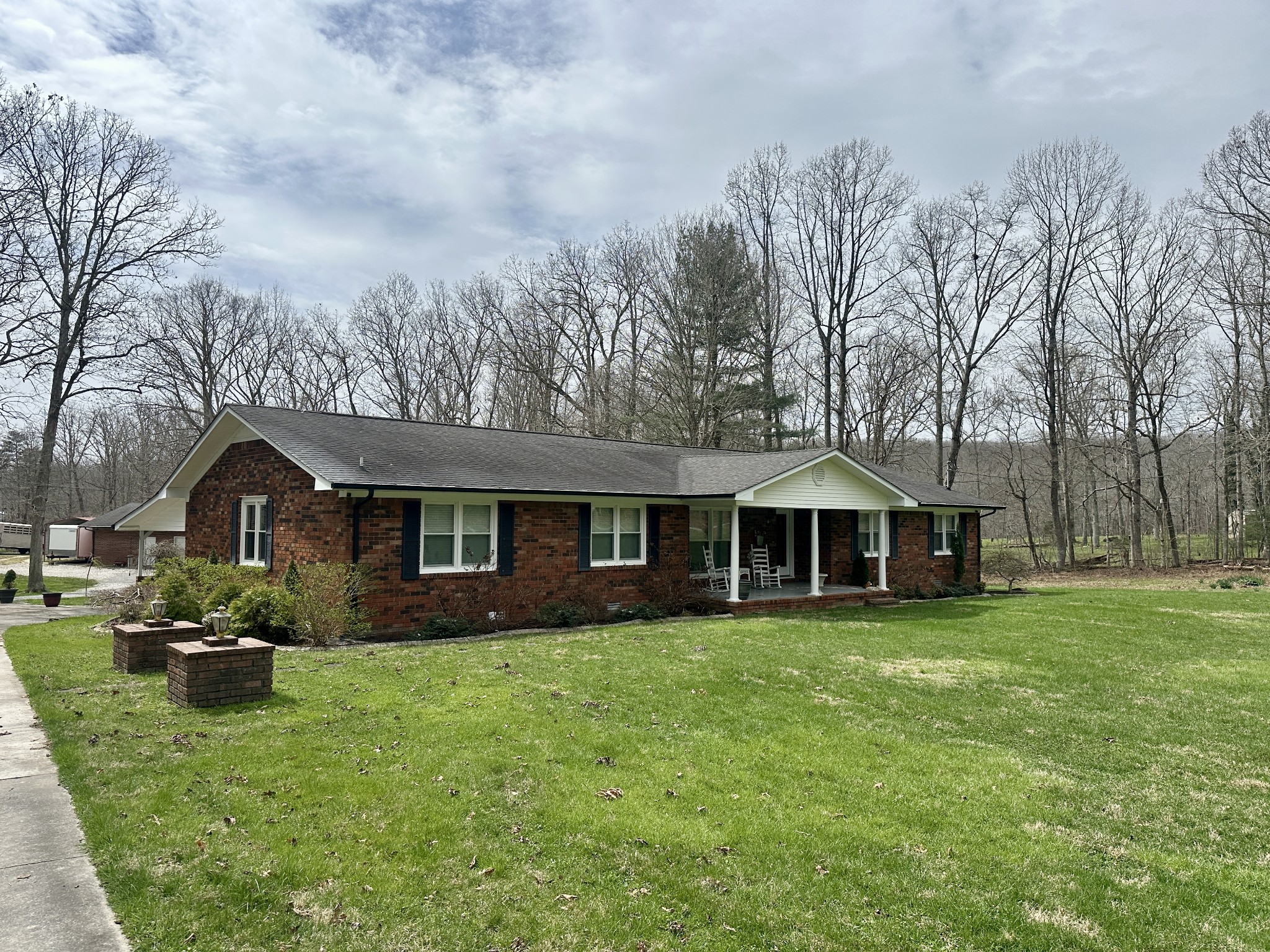 177 Plain View Lake Dr, N