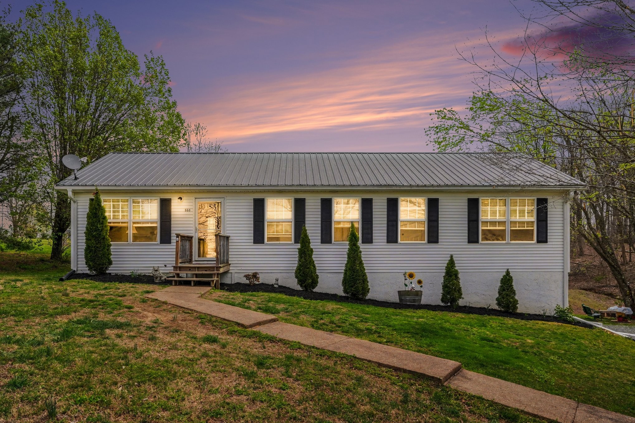 550 Gregory Rd