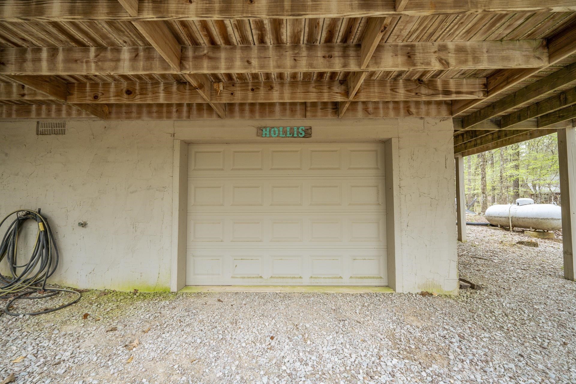 65 L Sealy Cv Property Photo 21