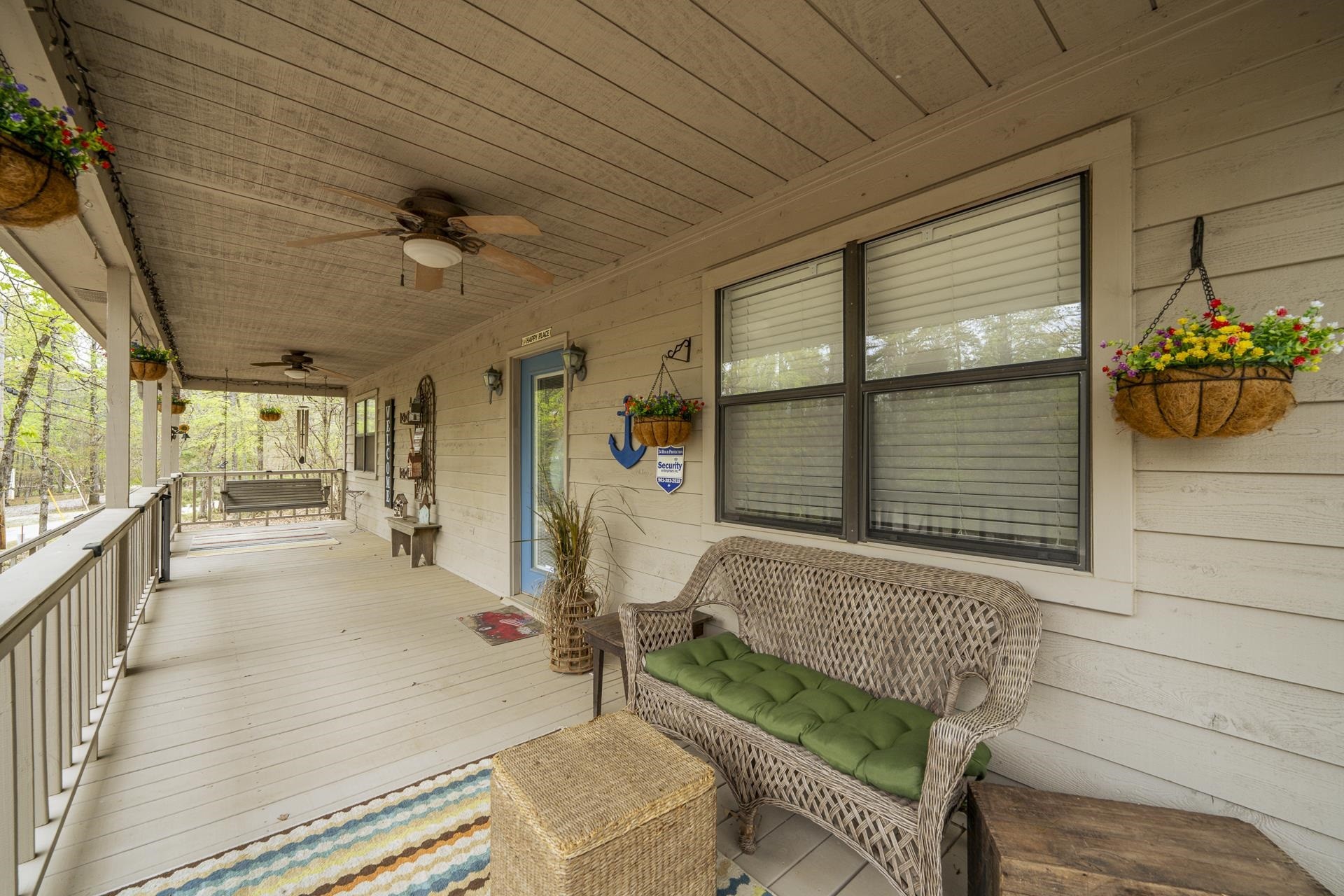 65 L Sealy Cv Property Photo 24