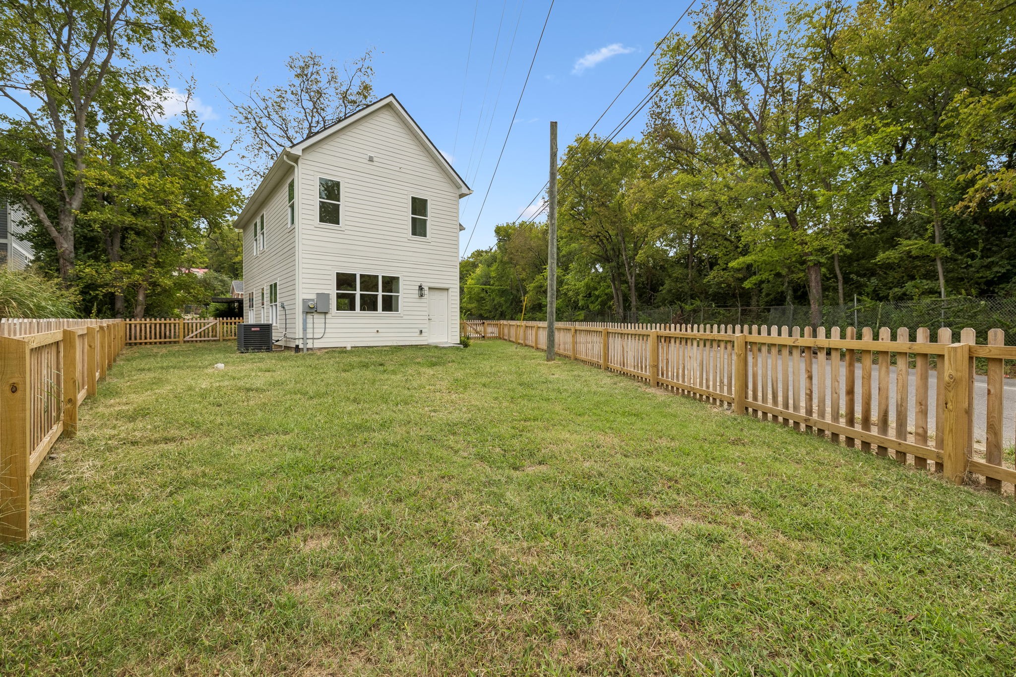 1104 Mcferrin Ave Property Photo 34