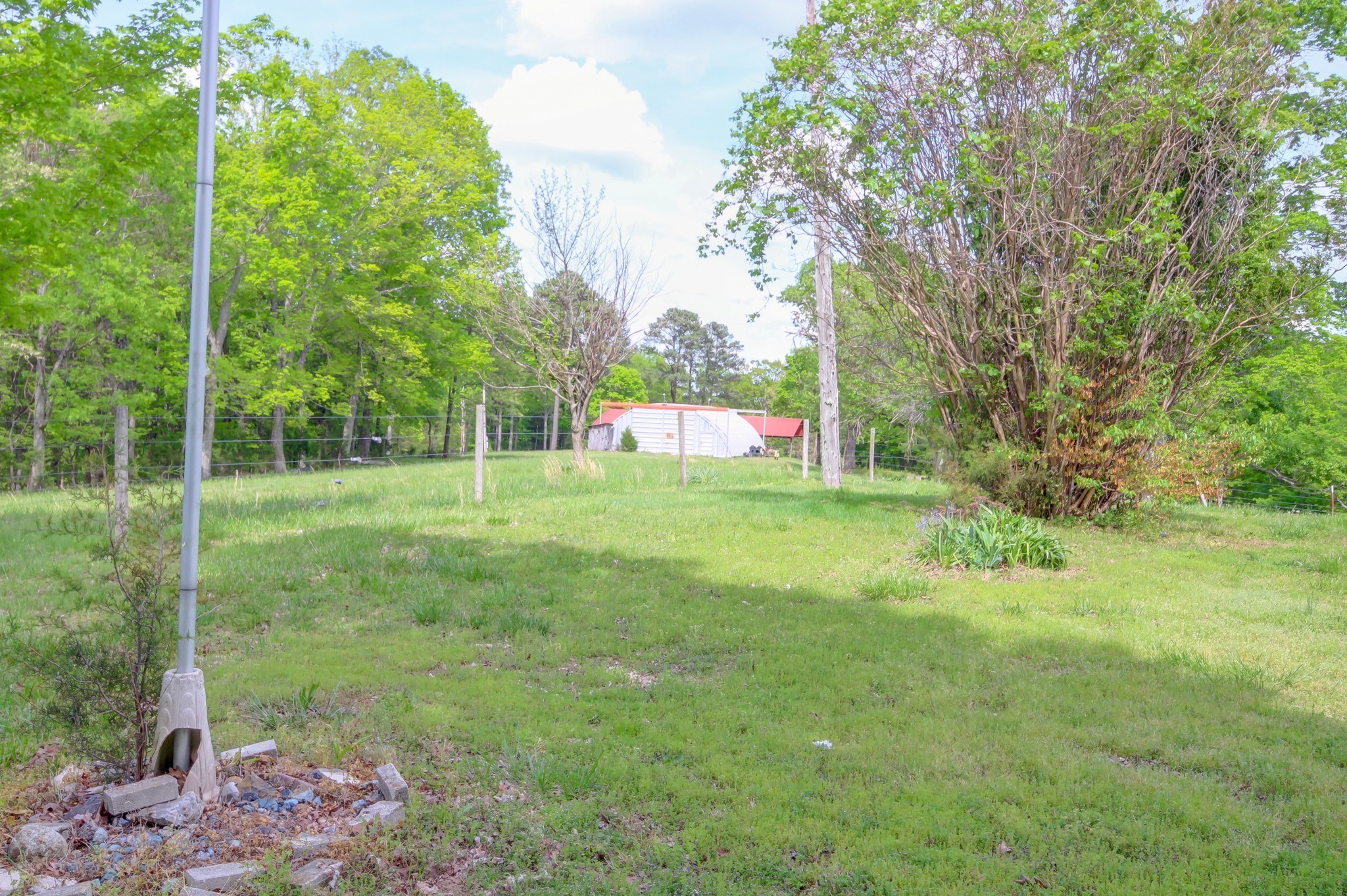 3915 Oak Ridge Rd Property Photo 4