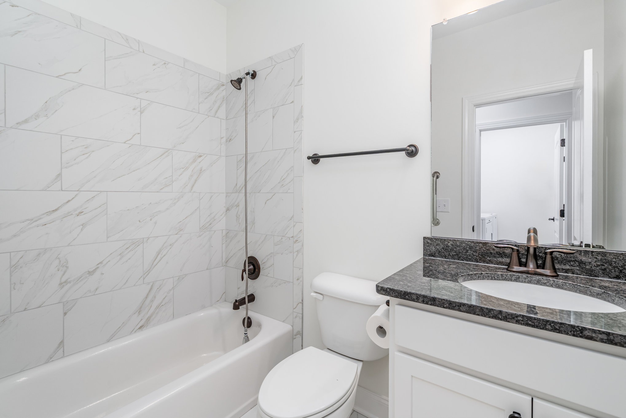 412 W Foxrun Property Photo 19