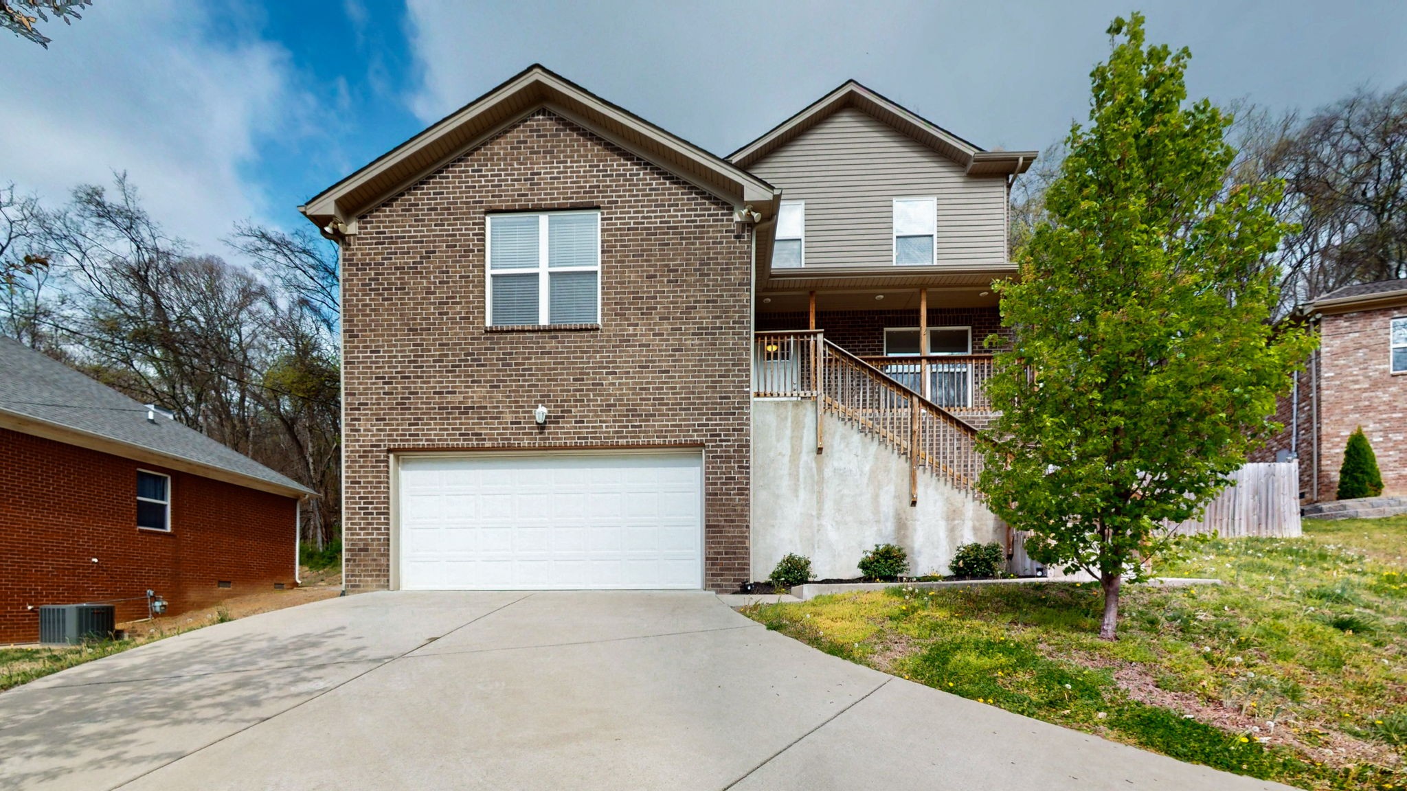 213 Indian Summer Ct Property Photo 1