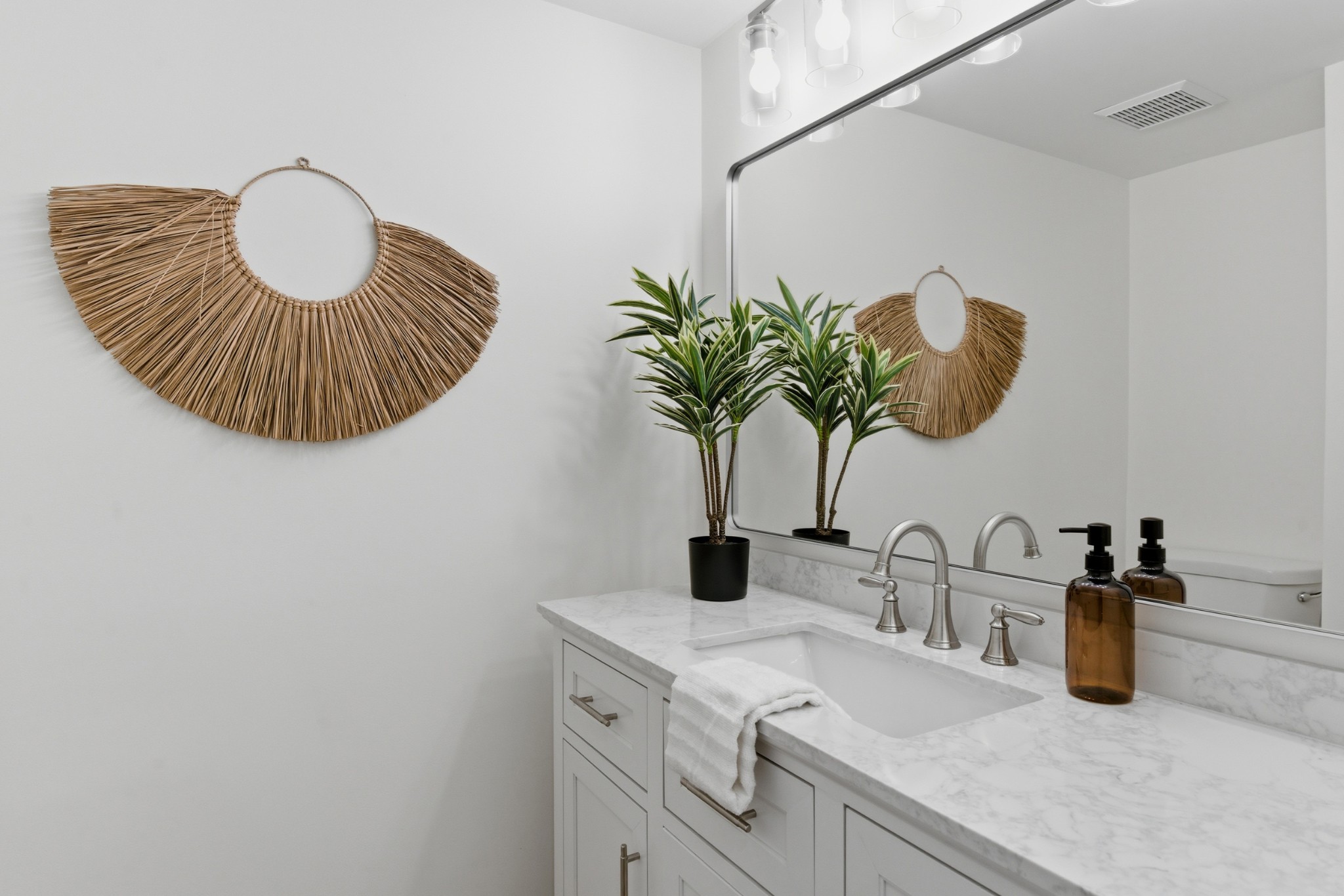 1138 Brentwood Pt Property Photo 10