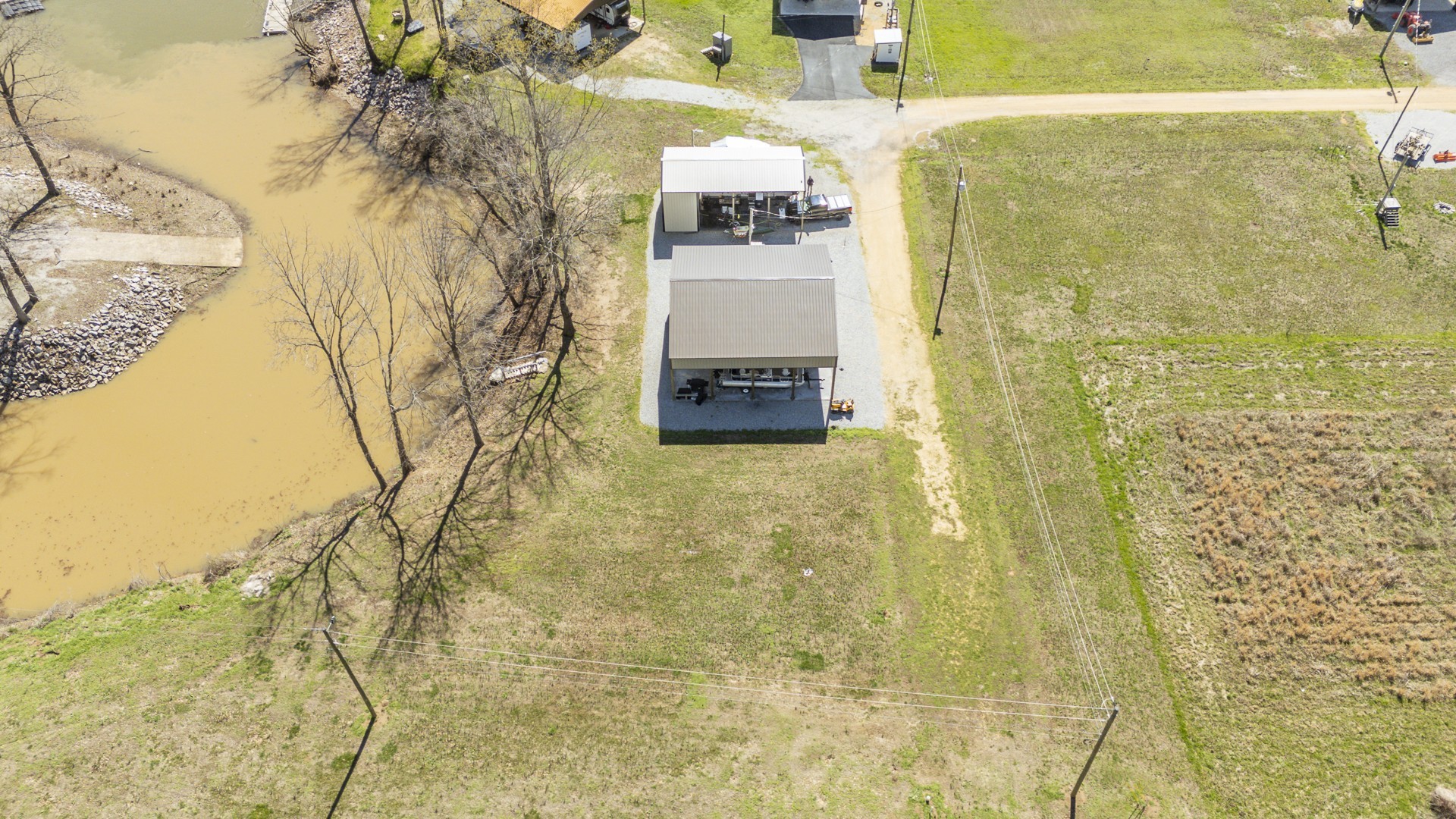 942 Lexi Ln Property Photo 5