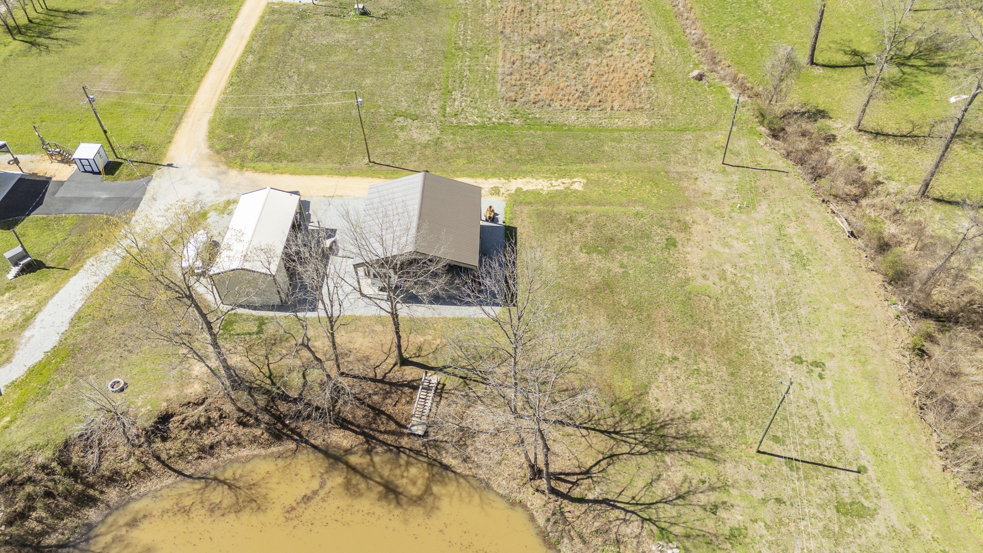 942 Lexi Ln Property Photo 18