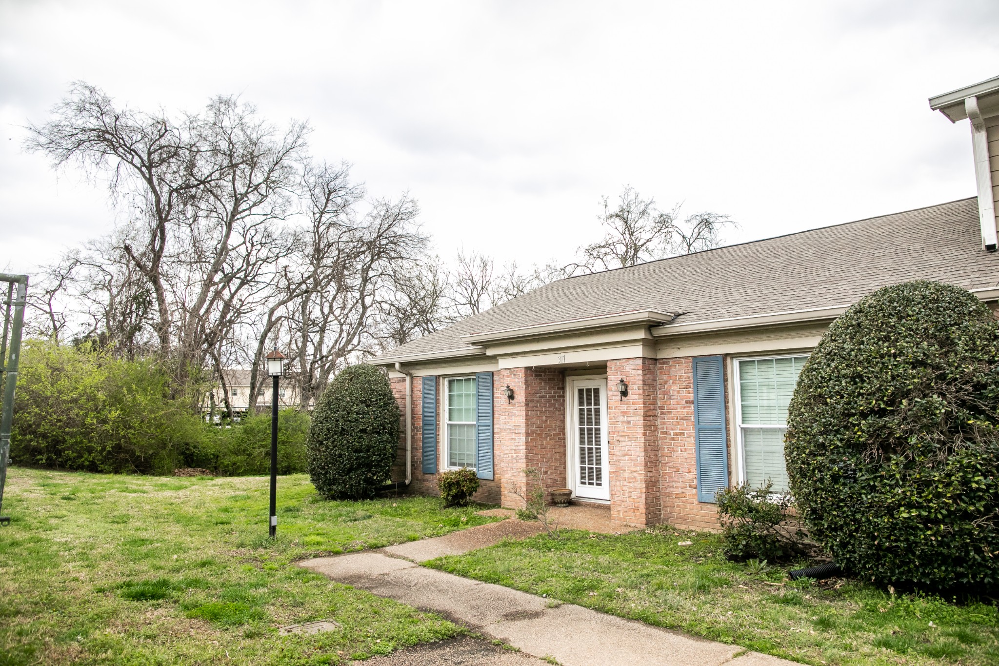 317 Plantation Ct Property Photo 3