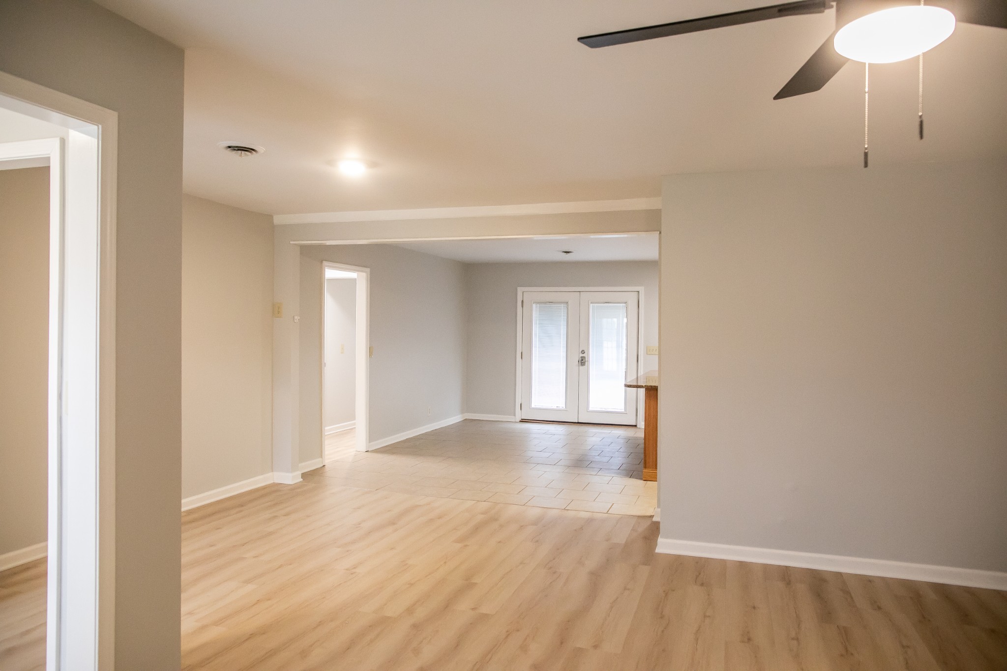317 Plantation Ct Property Photo 9