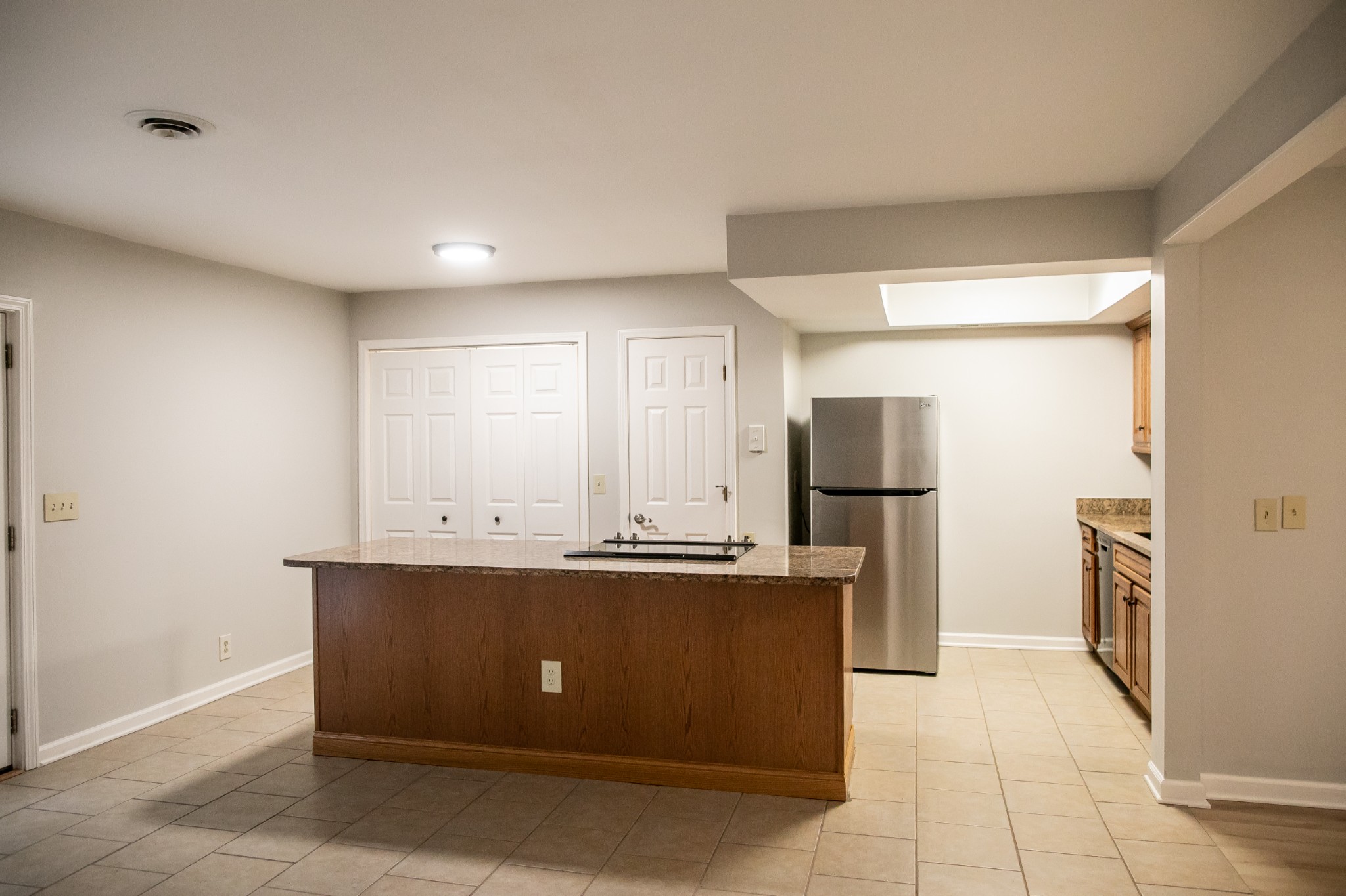317 Plantation Ct Property Photo 12