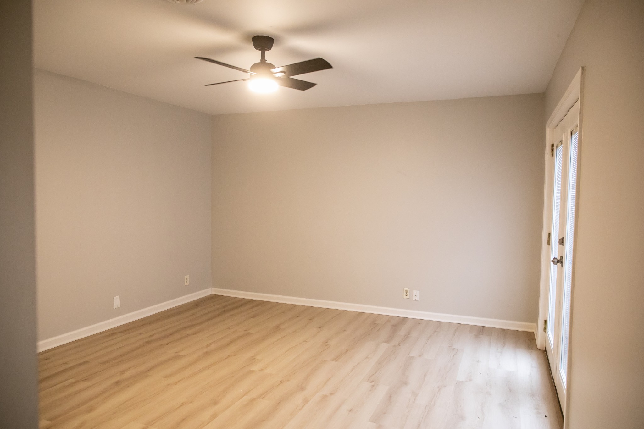 317 Plantation Ct Property Photo 24