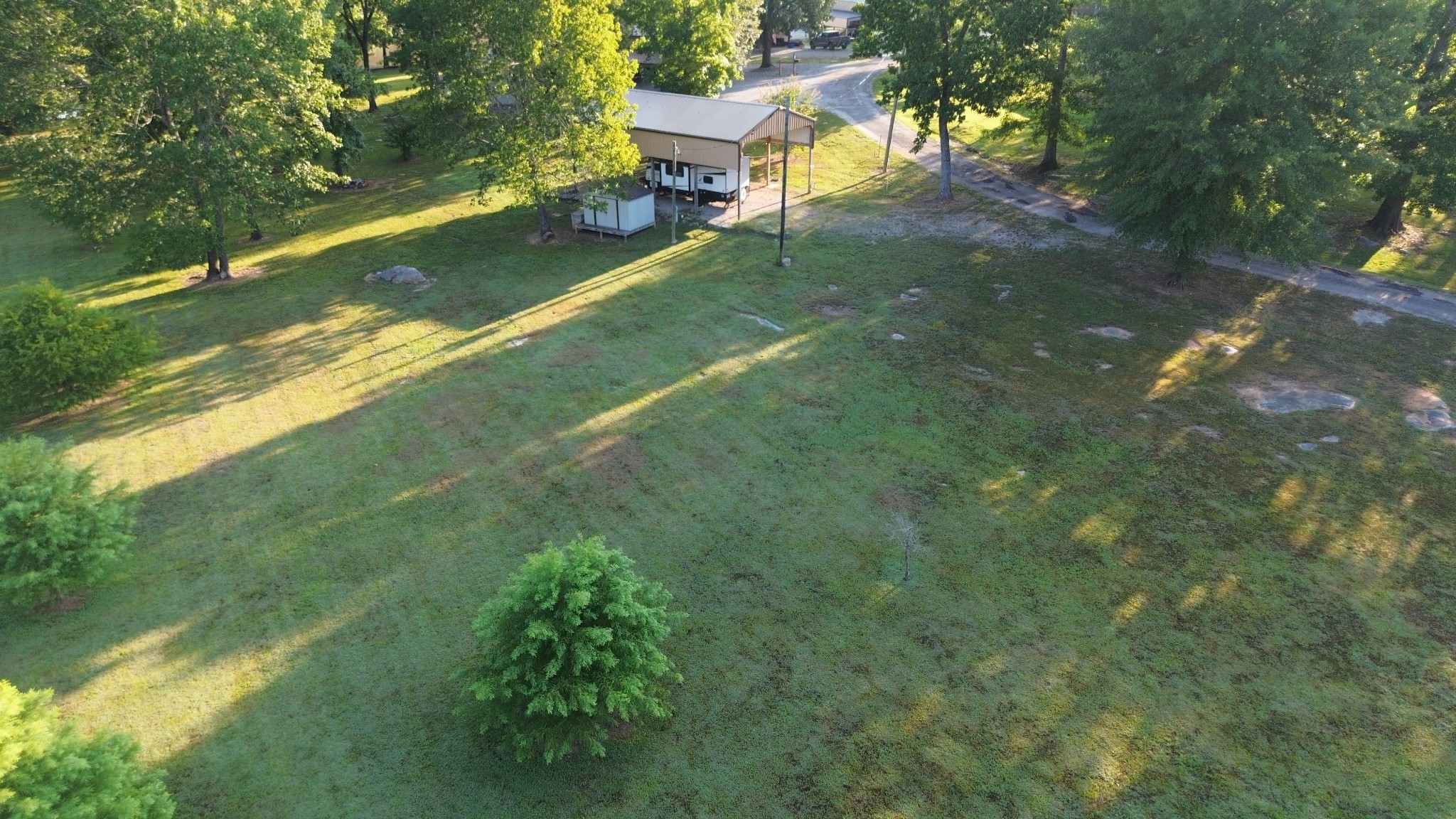 17 Clearwater Cr Property Photo 19