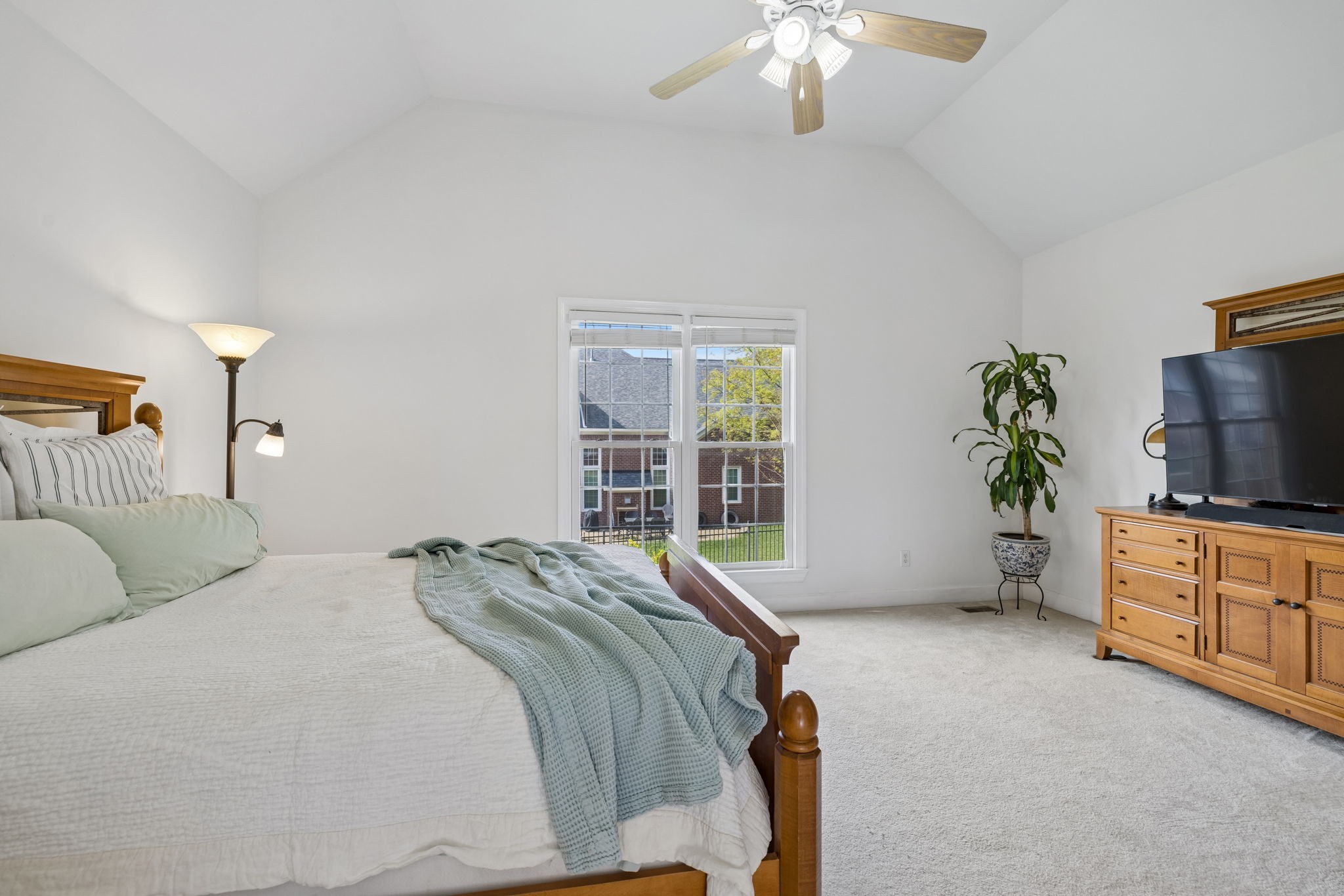 317 Dundee Dr Property Photo 42