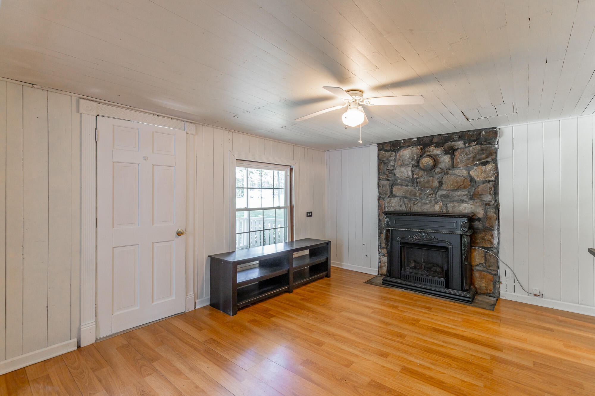1059 County Road 639 Property Photo 3