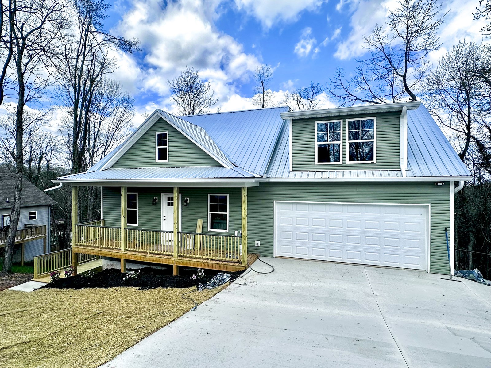 404 Four Winds Way