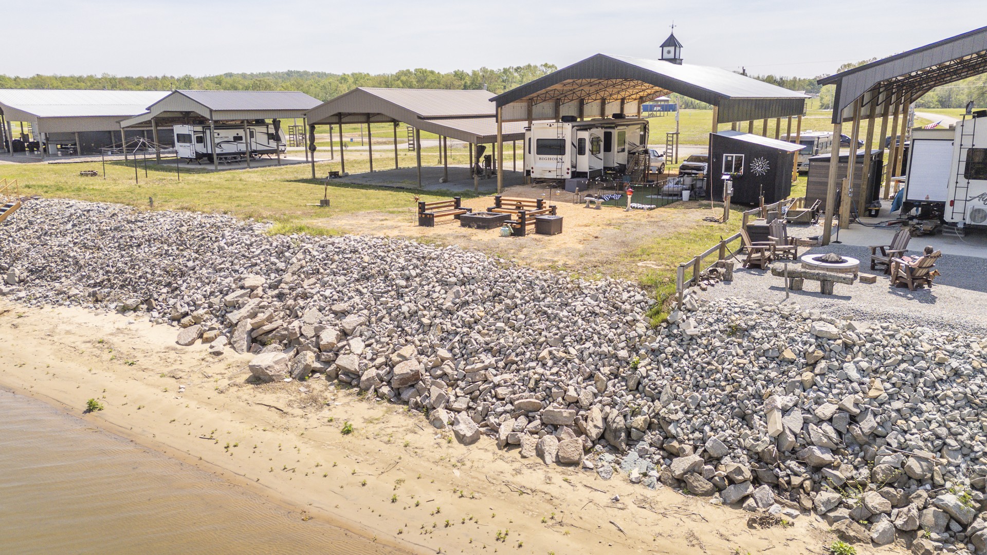 451 River Front Dr Property Photo 2