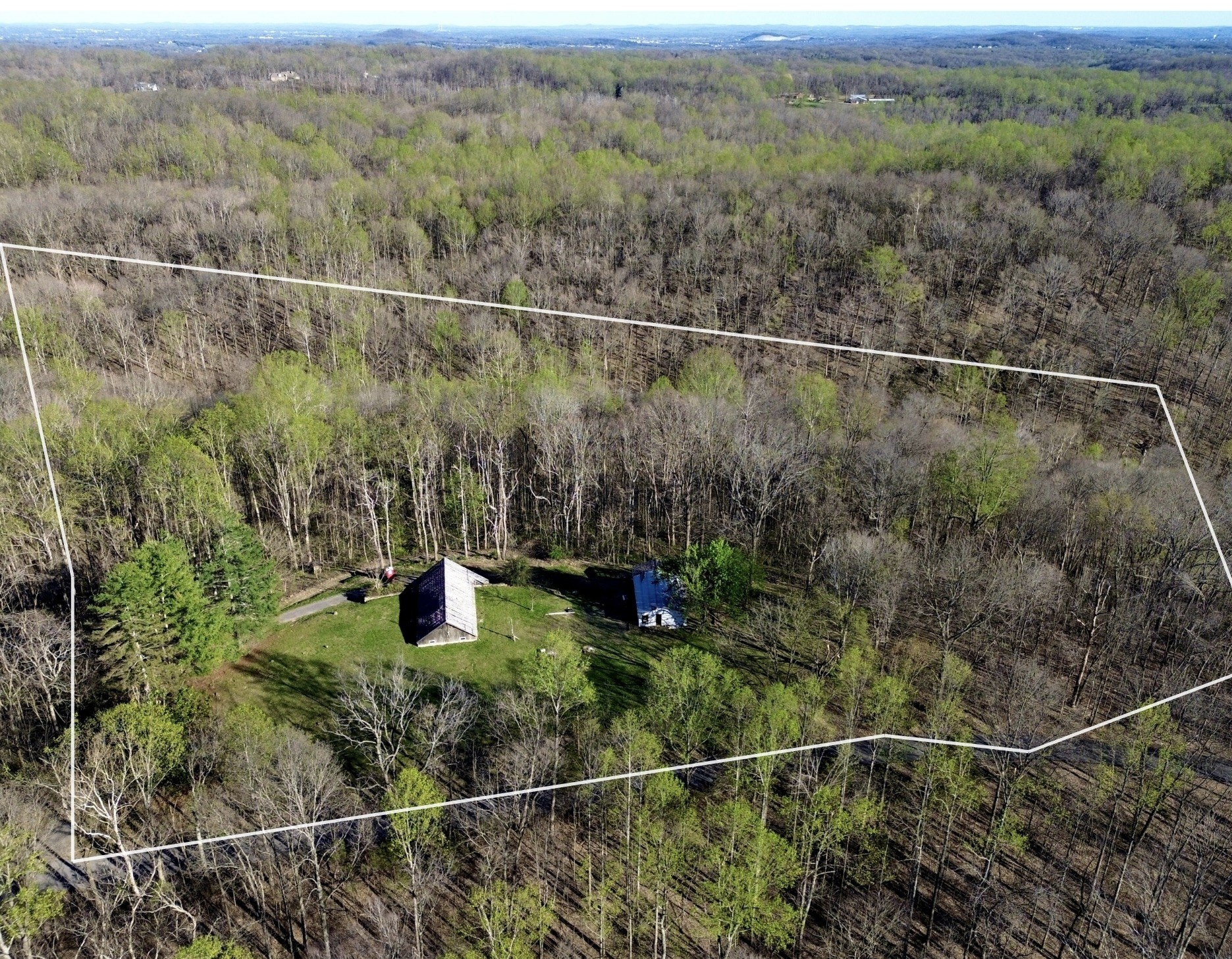1314 Mud Hollow Rd Property Photo 1