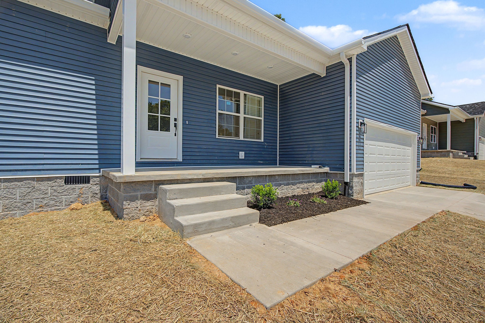318 Pine Hill Dr Property Photo 5