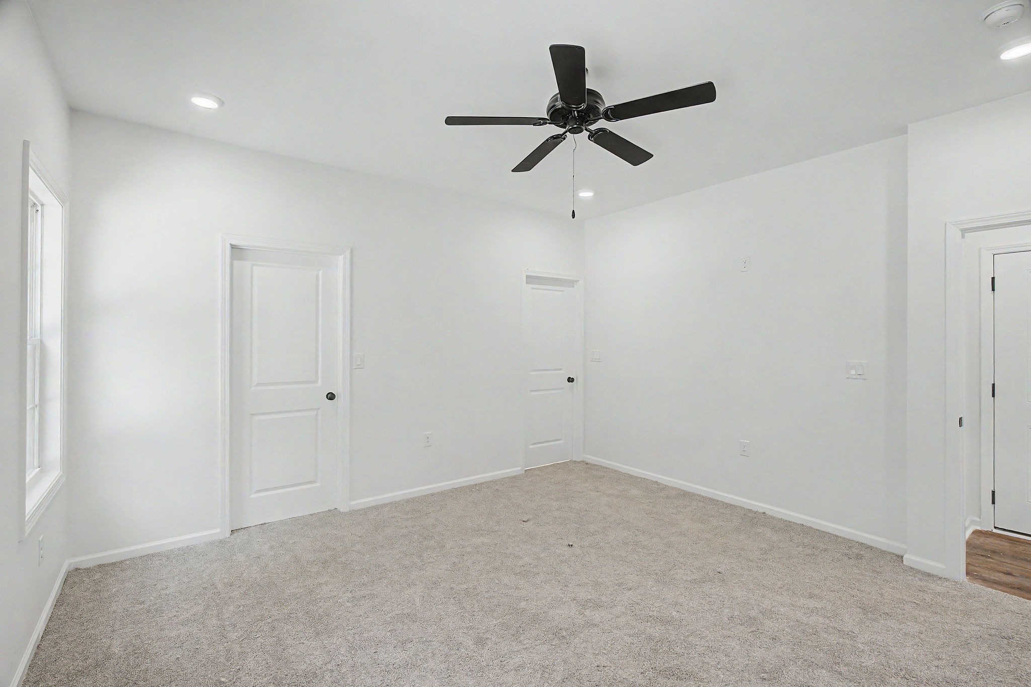 318 Pine Hill Dr Property Photo 19