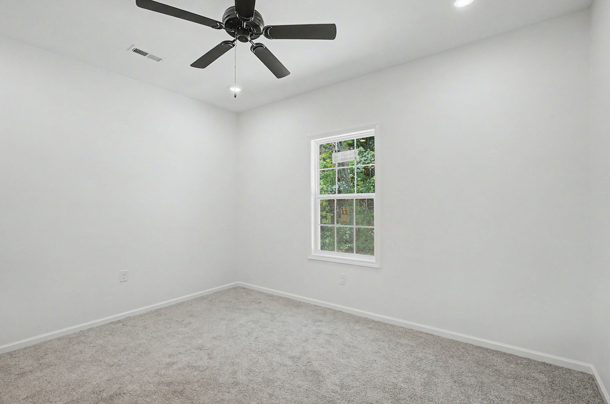318 Pine Hill Dr Property Photo 22