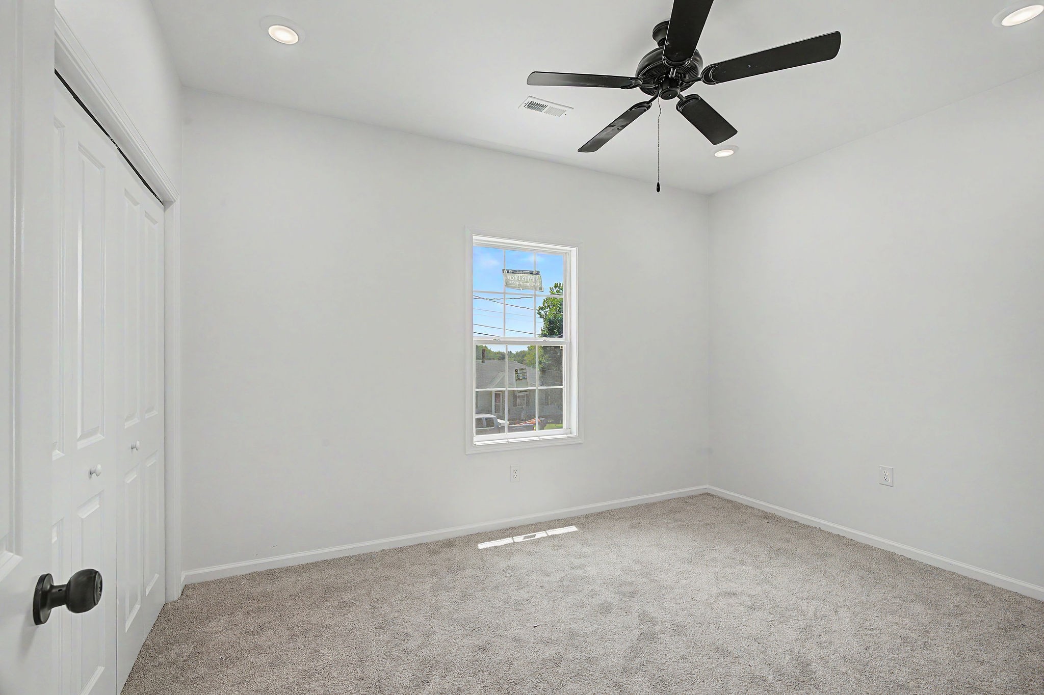 318 Pine Hill Dr Property Photo 27