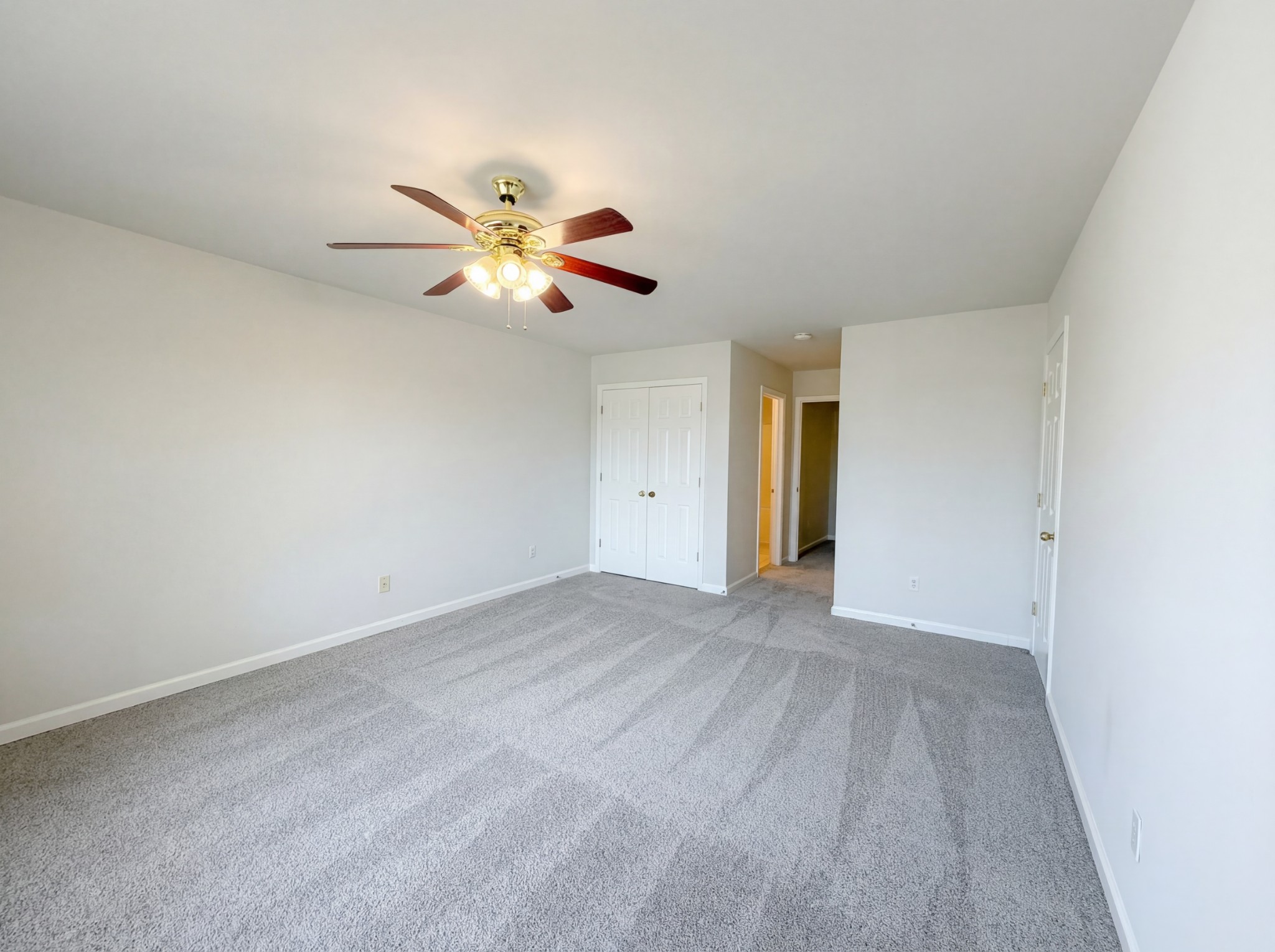 403 Heath Pl Property Photo 9