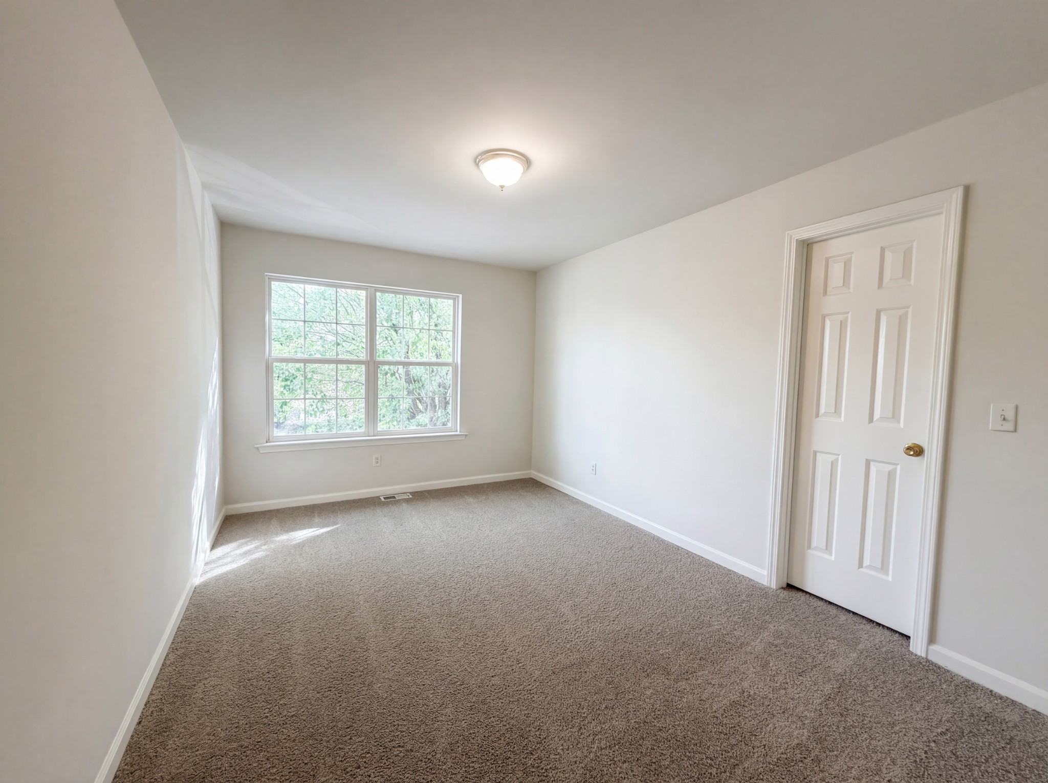 403 Heath Pl Property Photo 15