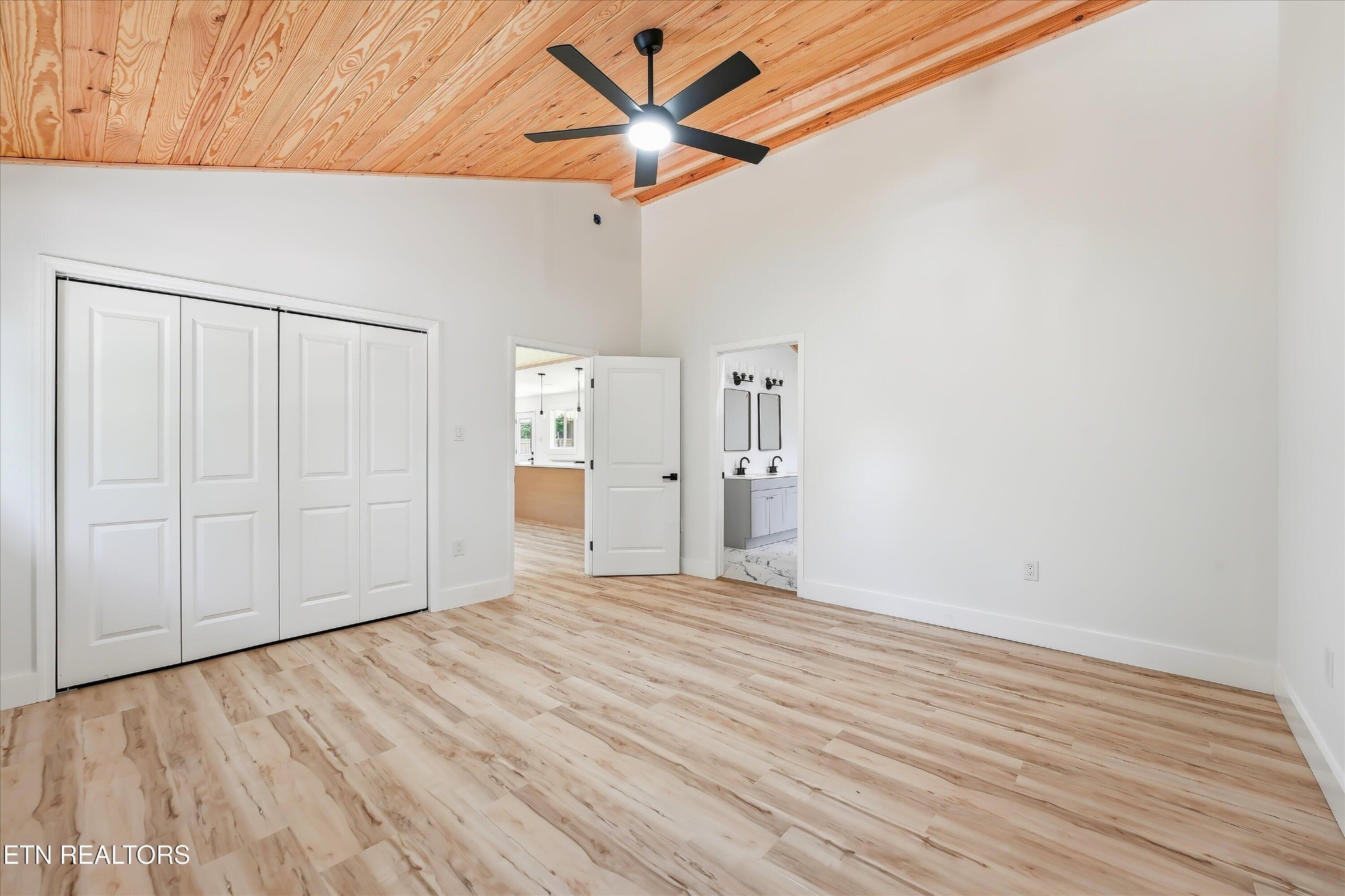 1717 Polkwright Lane Property Photo 15