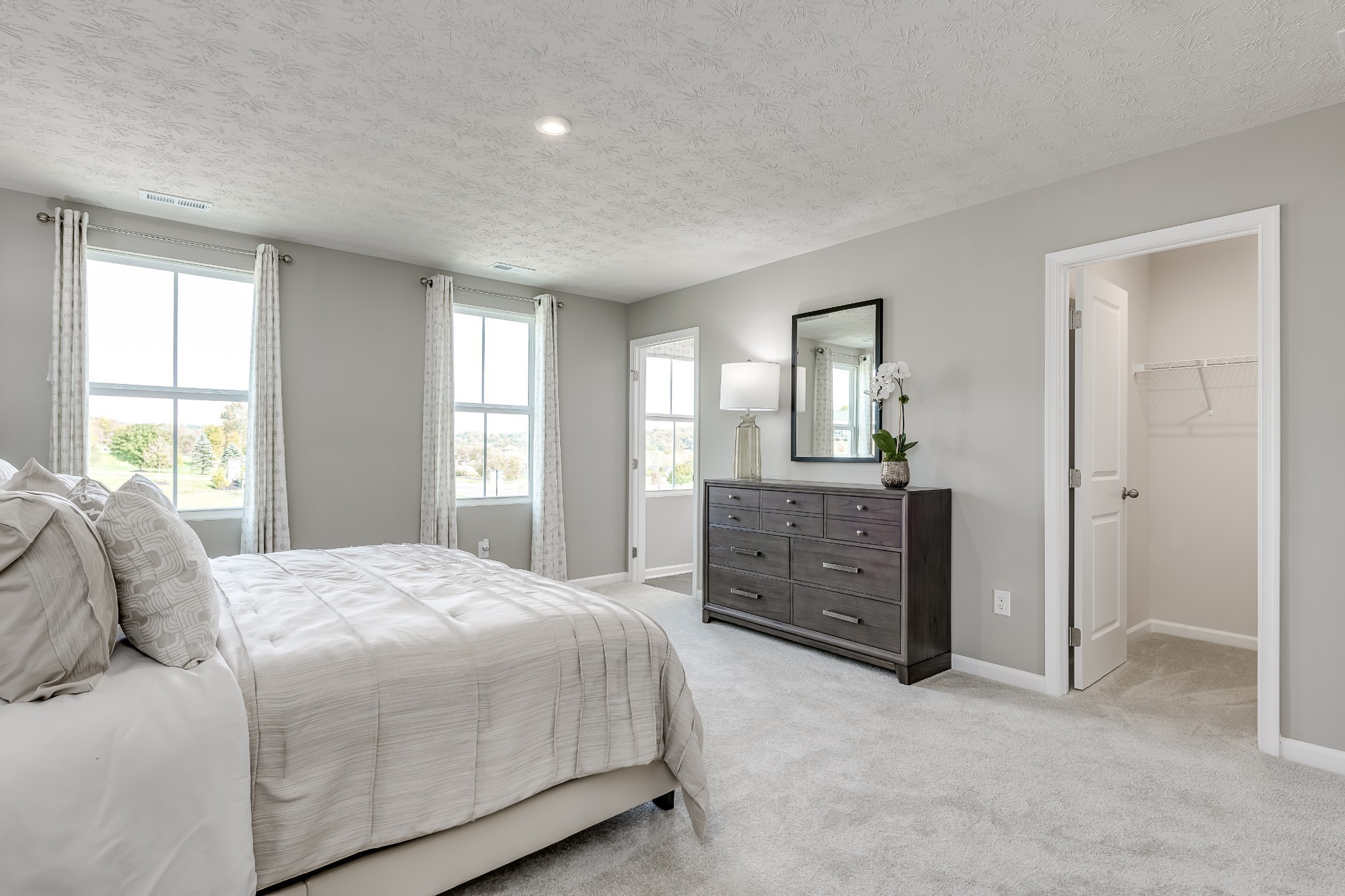 4 Royal Rose Drive Property Photo 15