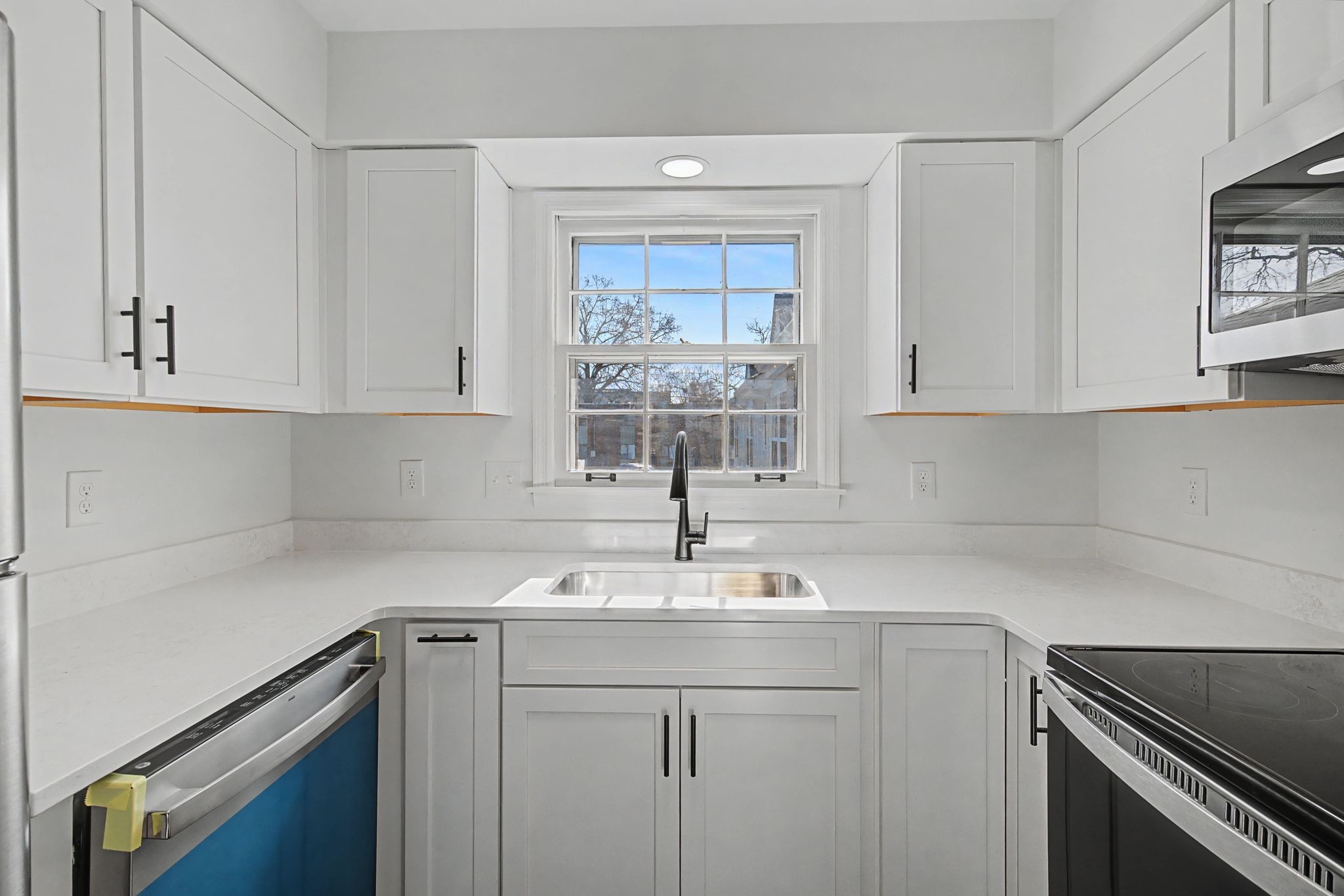 2135 Acklen Ave Property Photo 4