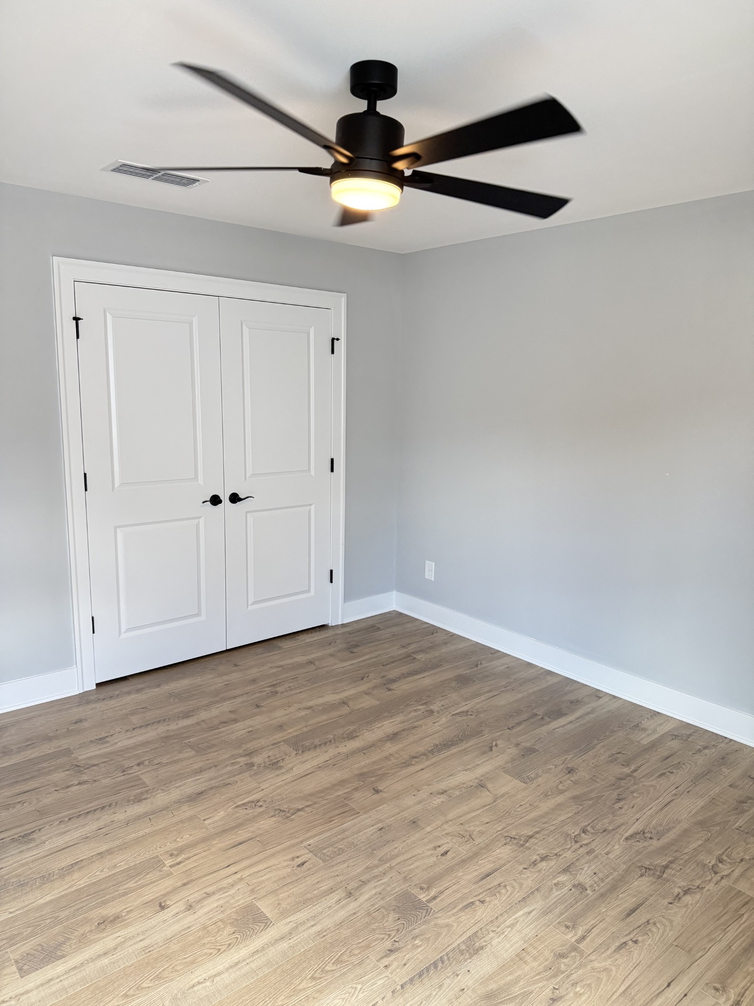 604 Gustaf Dr Property Photo 12