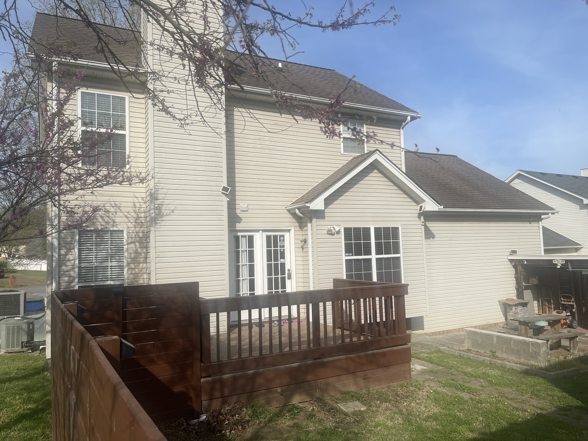 112 Mavella Ct Property Photo 4