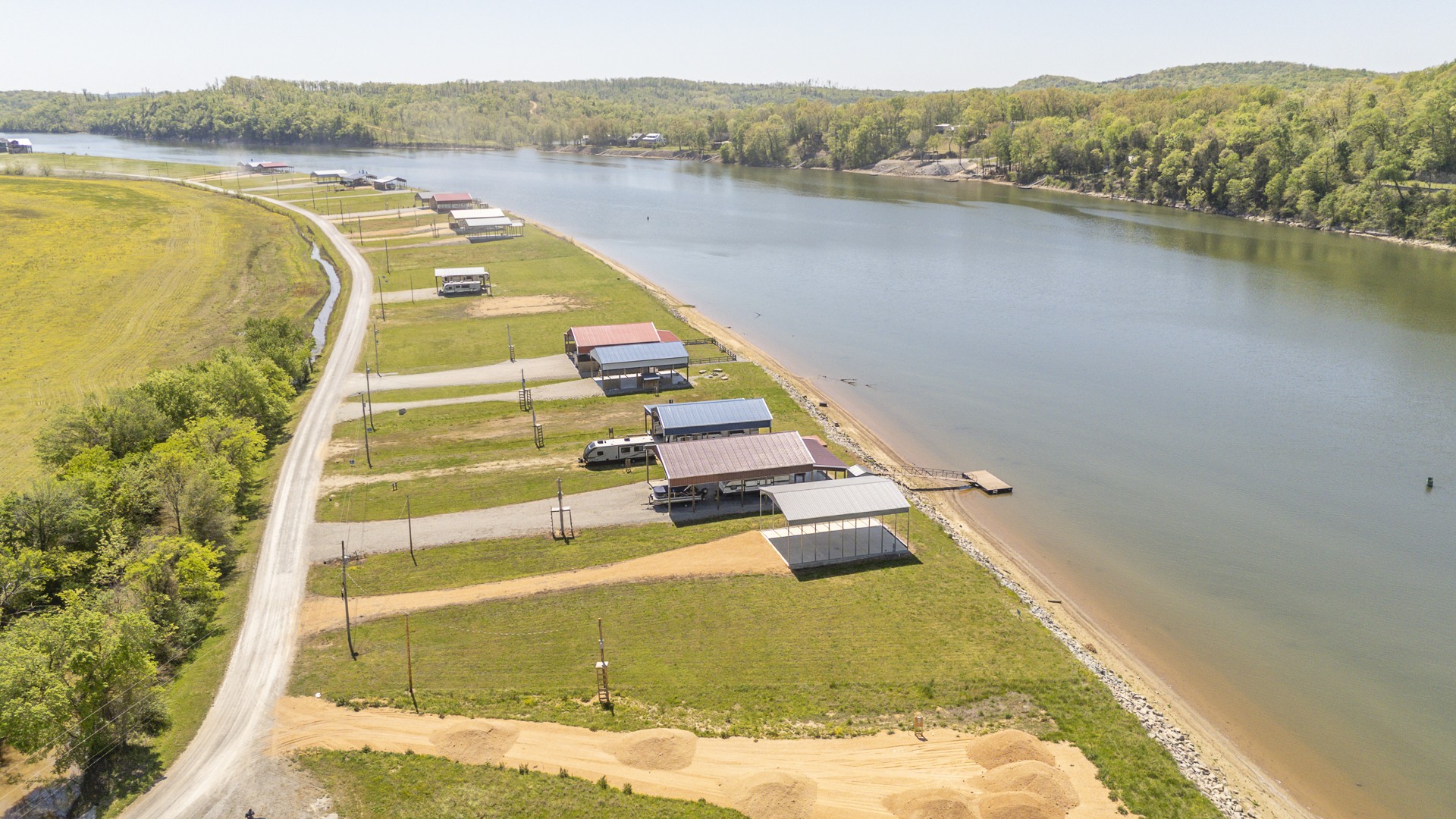 2027 Hardin Bottom River Rd Property Photo 3