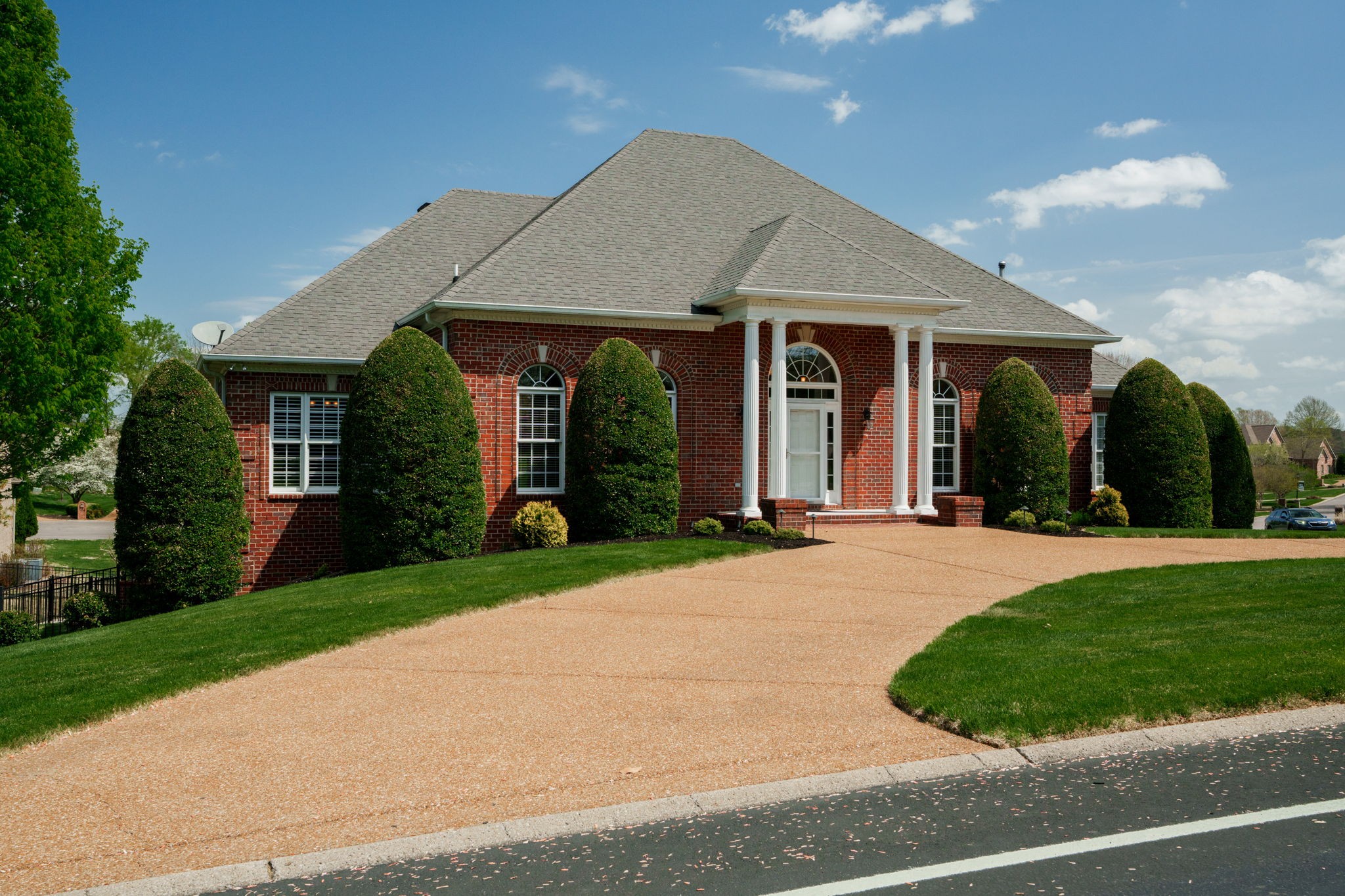 2108 Rodman Blvd Property Photo 1