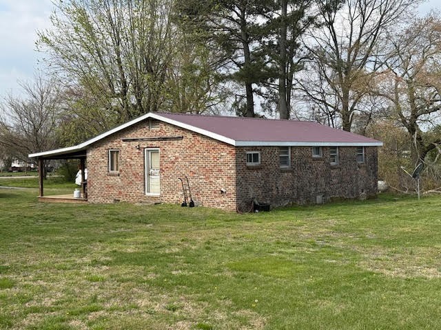 166 Indiana Ave Property Photo 3