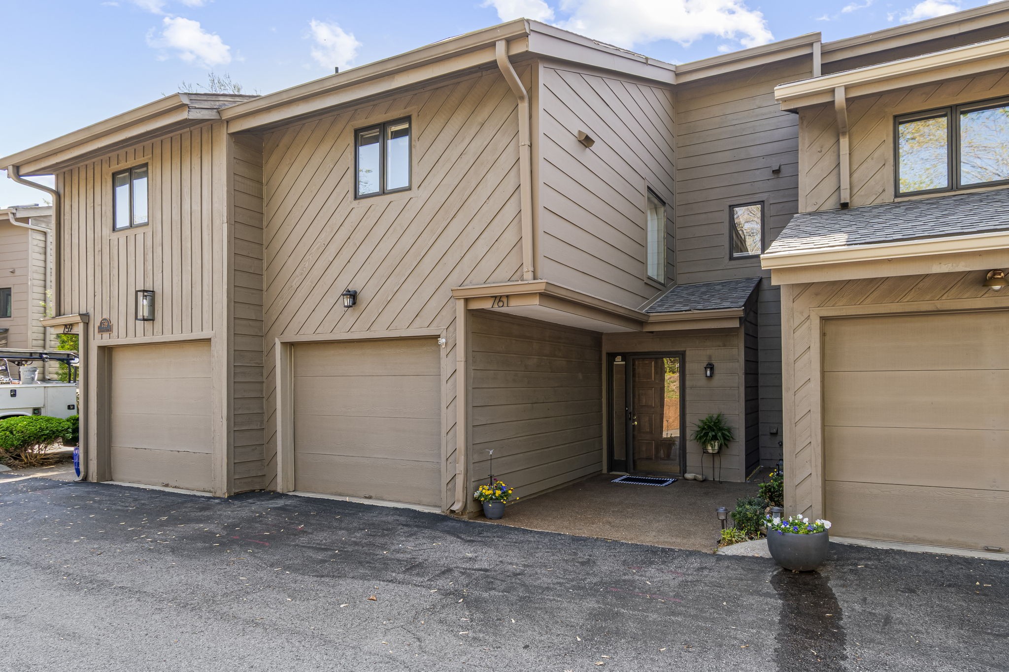 761 Harpeth Trace Dr Property Photo 4