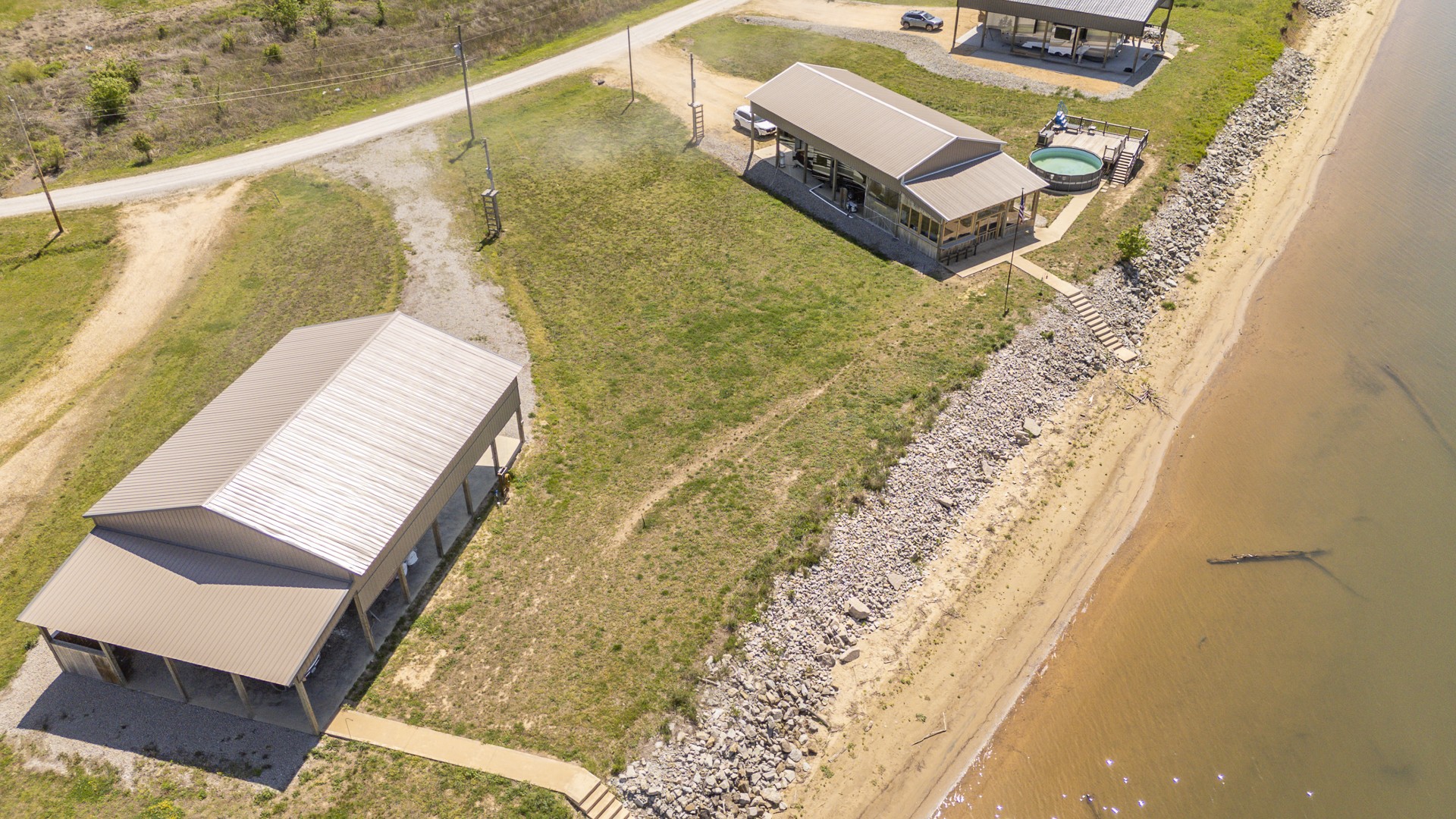 2271 Hardin Bottom River Rd Property Photo 1