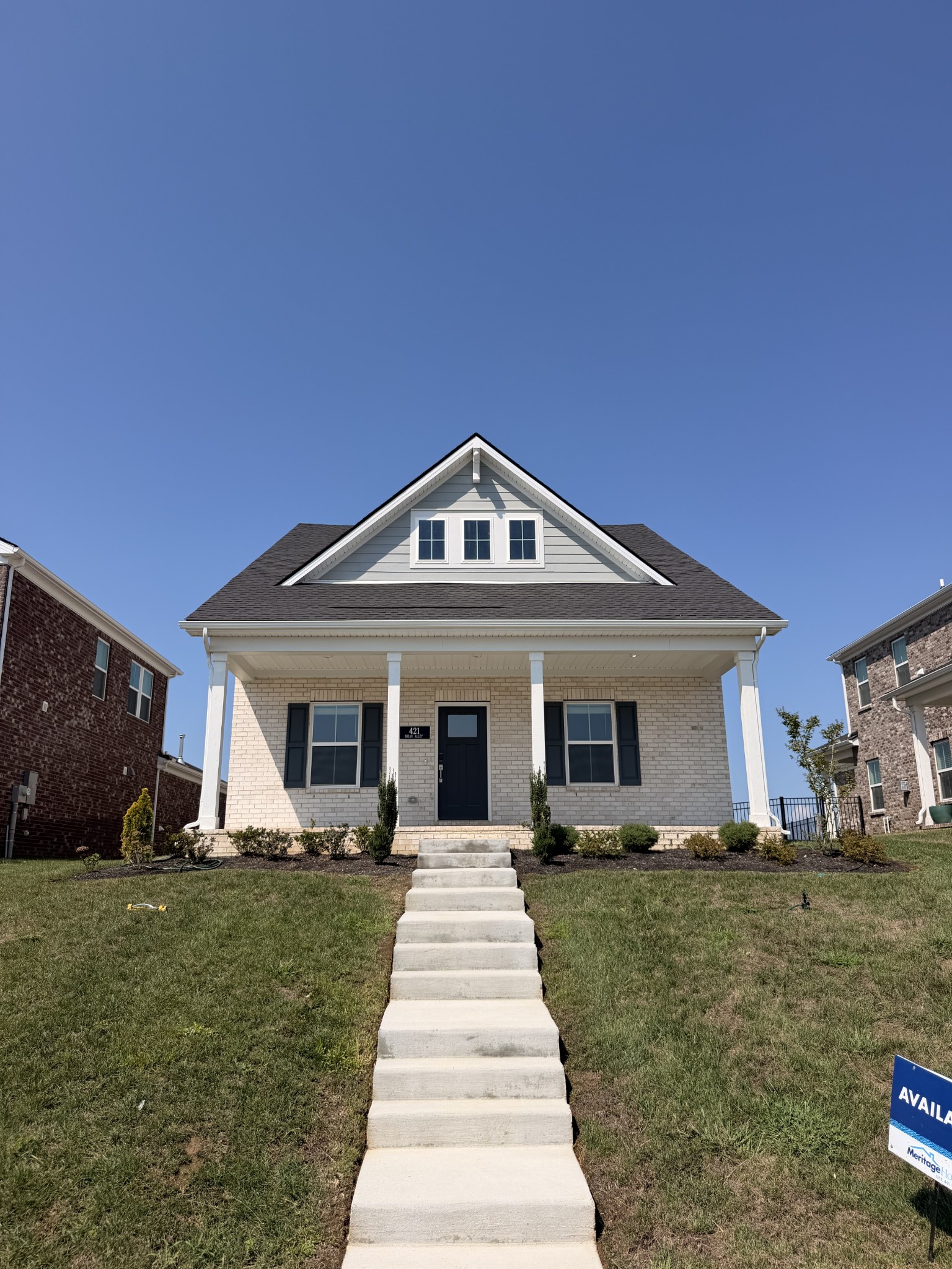 421 Briar Alley Property Photo 1