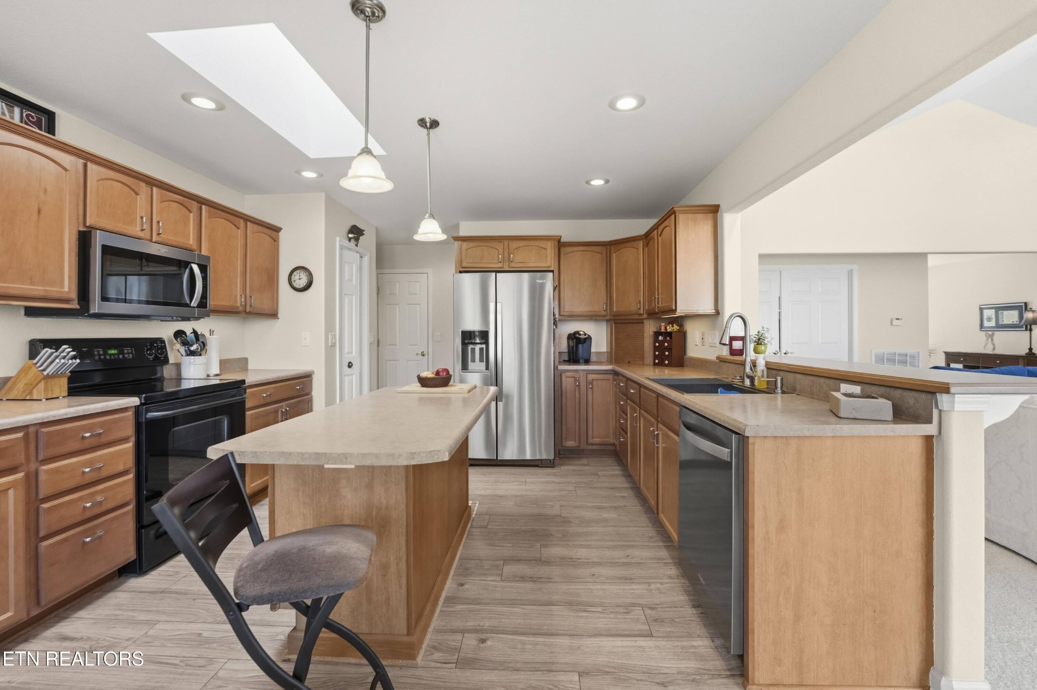 21 Lexham Court Property Photo 16