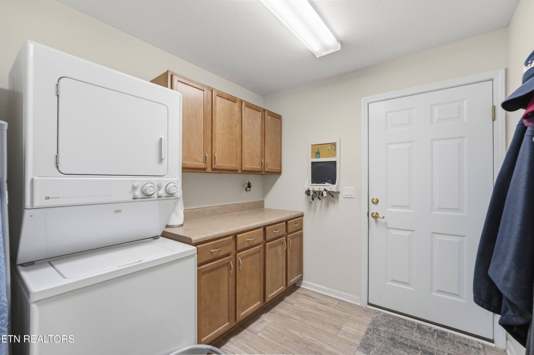 21 Lexham Court Property Photo 21