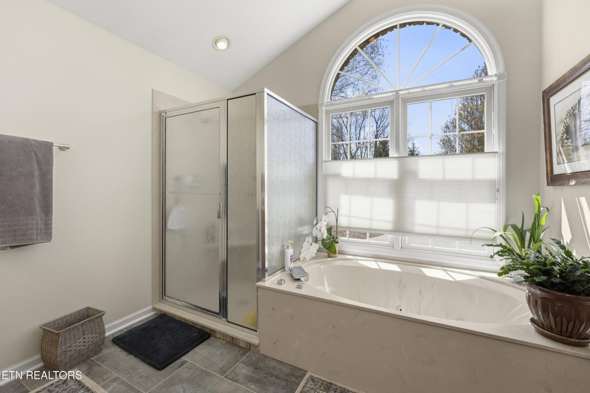 21 Lexham Court Property Photo 30