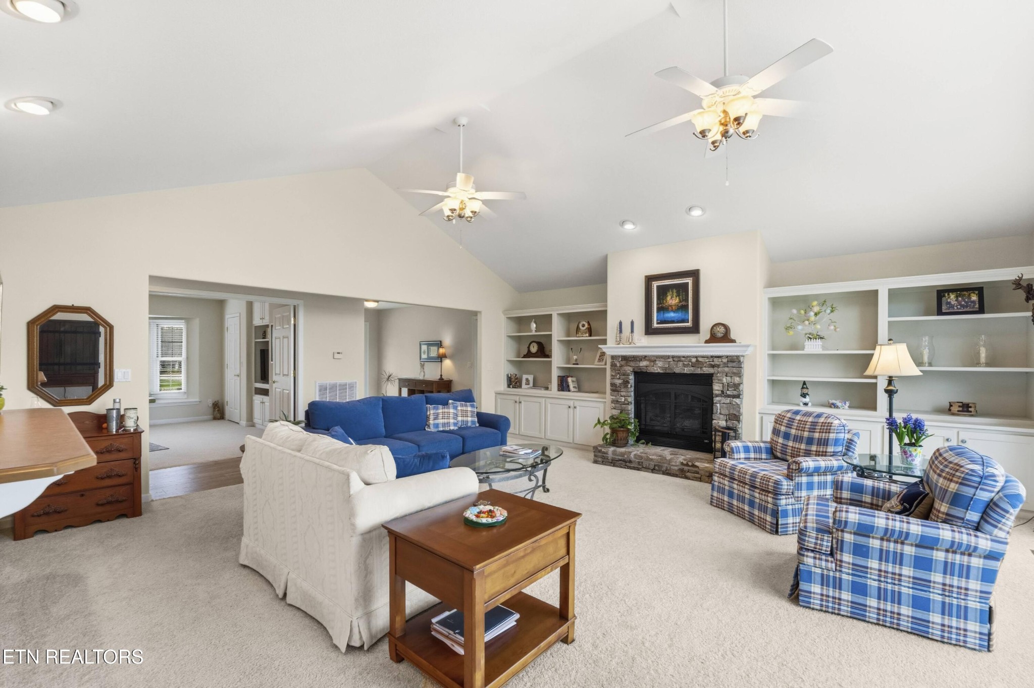21 Lexham Court Property Photo 39