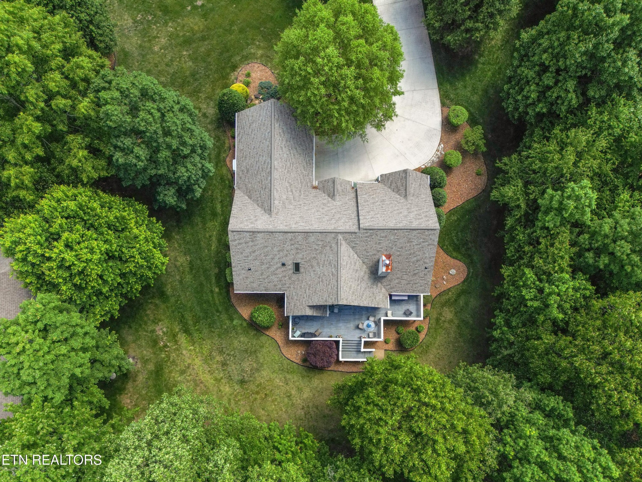 21 Lexham Court Property Photo 47