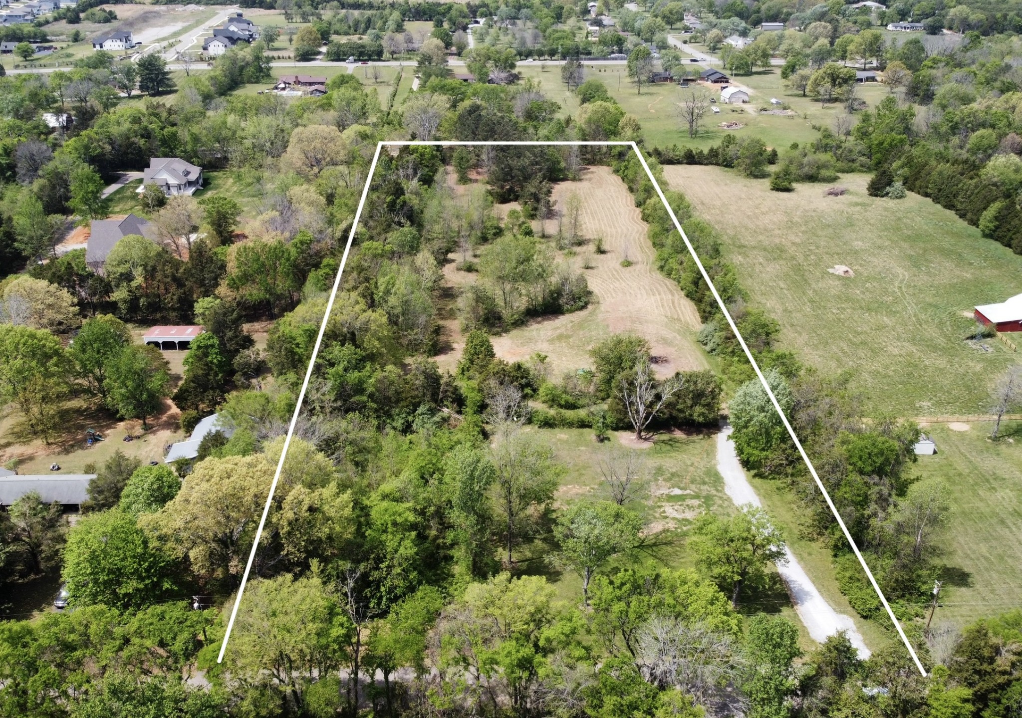 628 Burnett Rd Property Photo 1