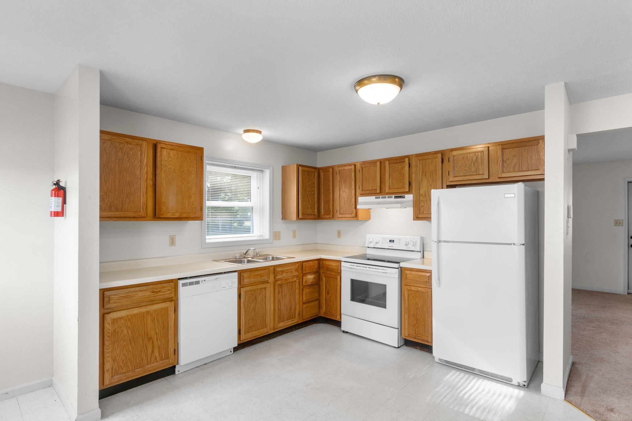 286 Thompsonville Ln Property Photo 6